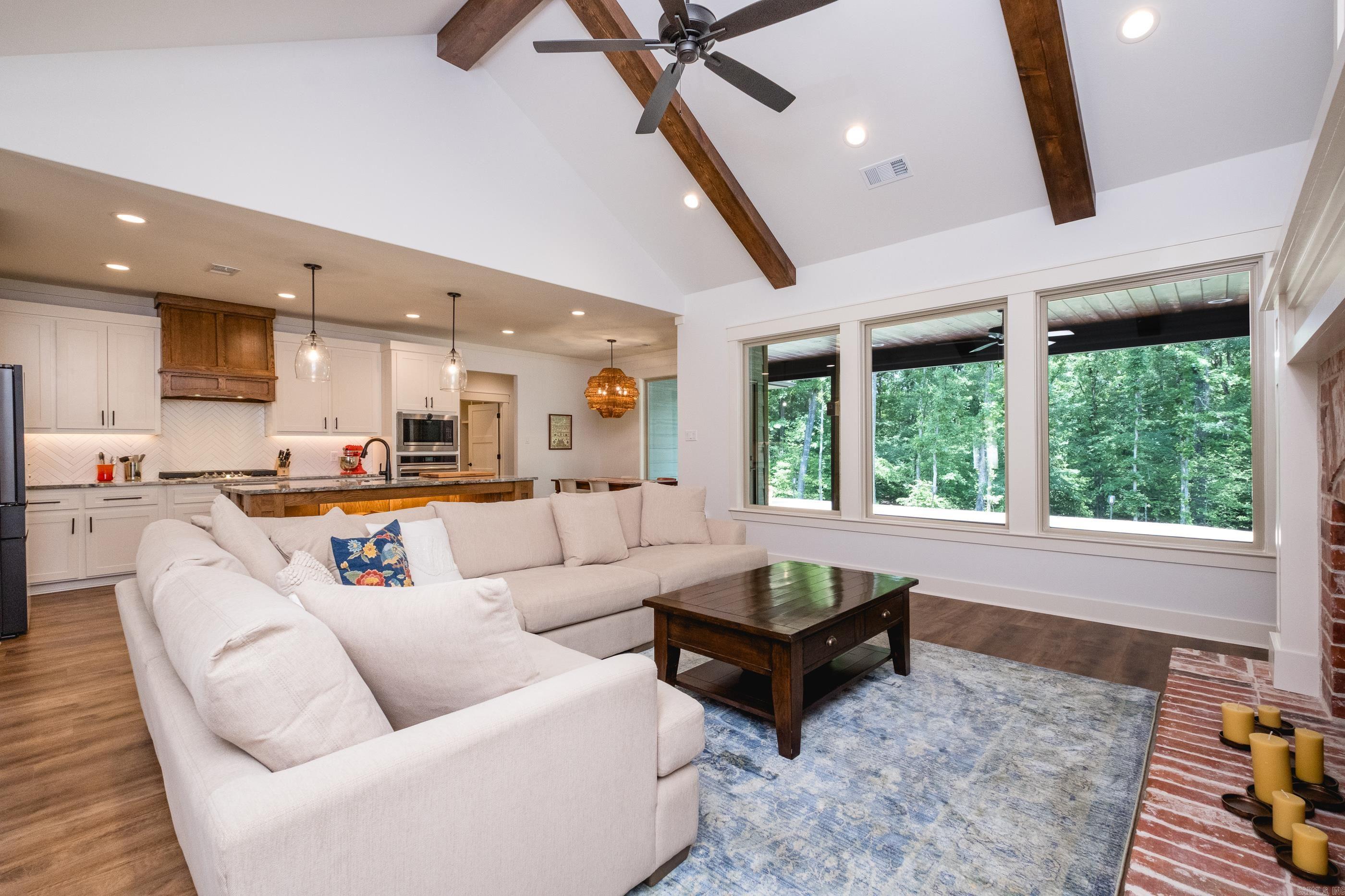 WINDS OF OSAGE - Residential