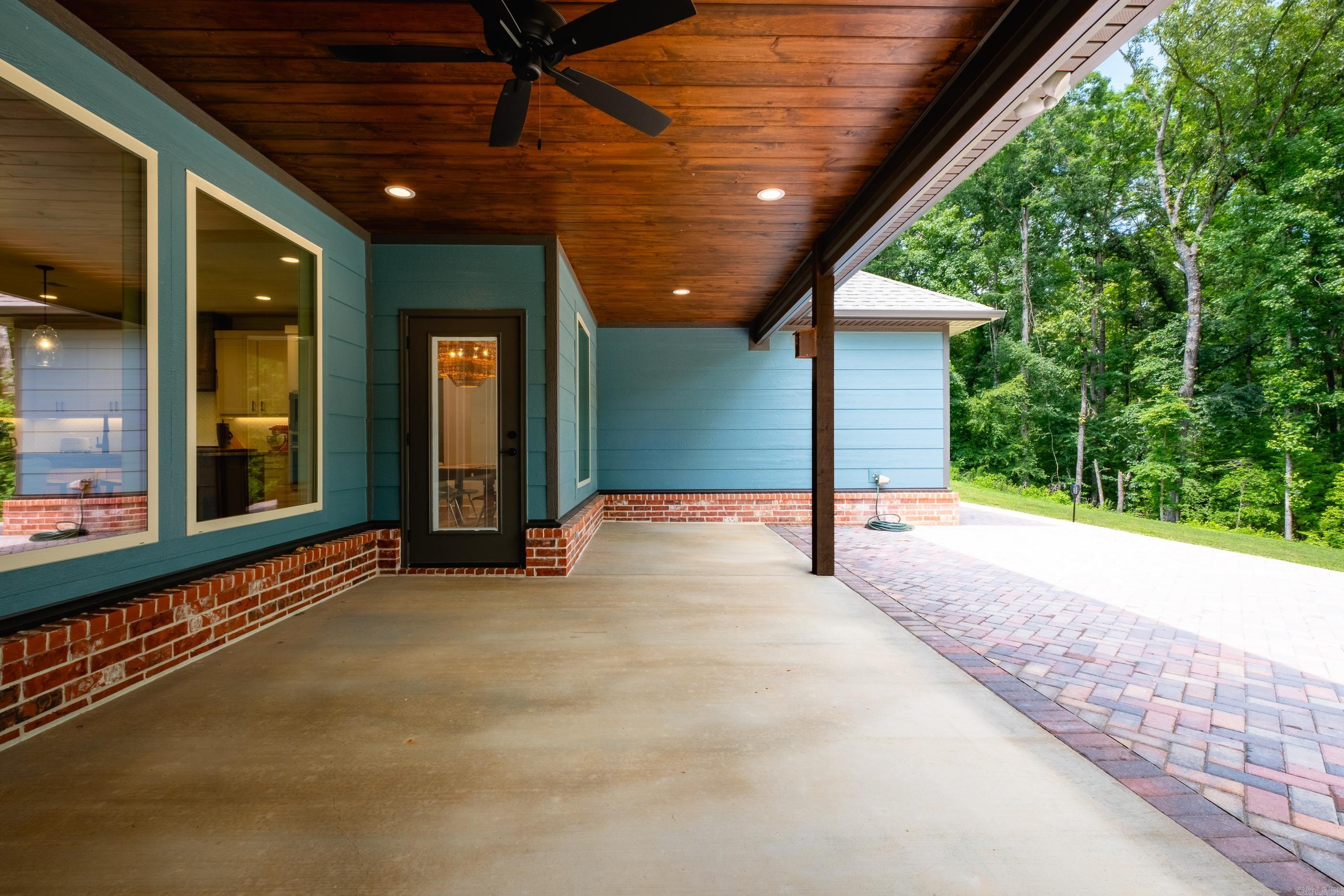 WINDS OF OSAGE - Residential