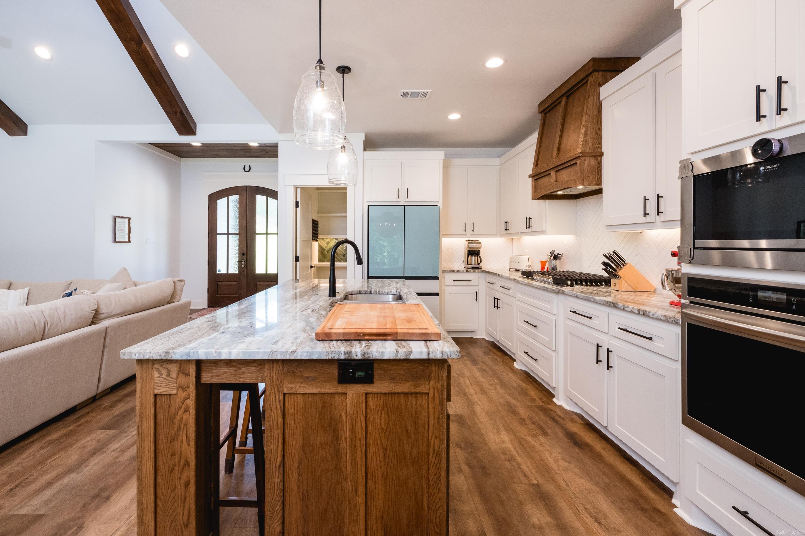 WINDS OF OSAGE - Residential