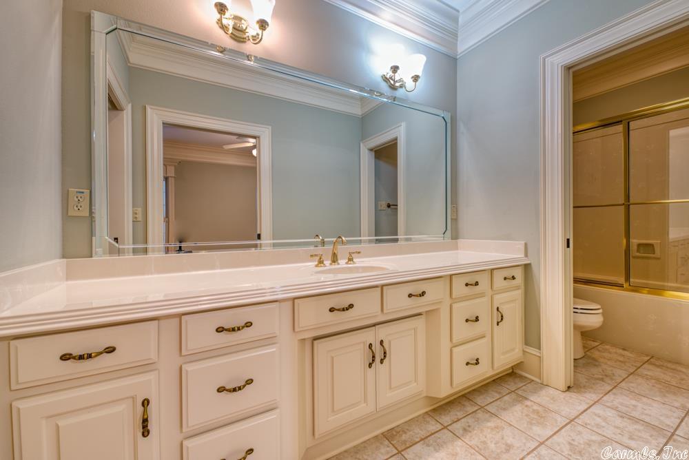 BUSHWOOD ESTATES - Residential