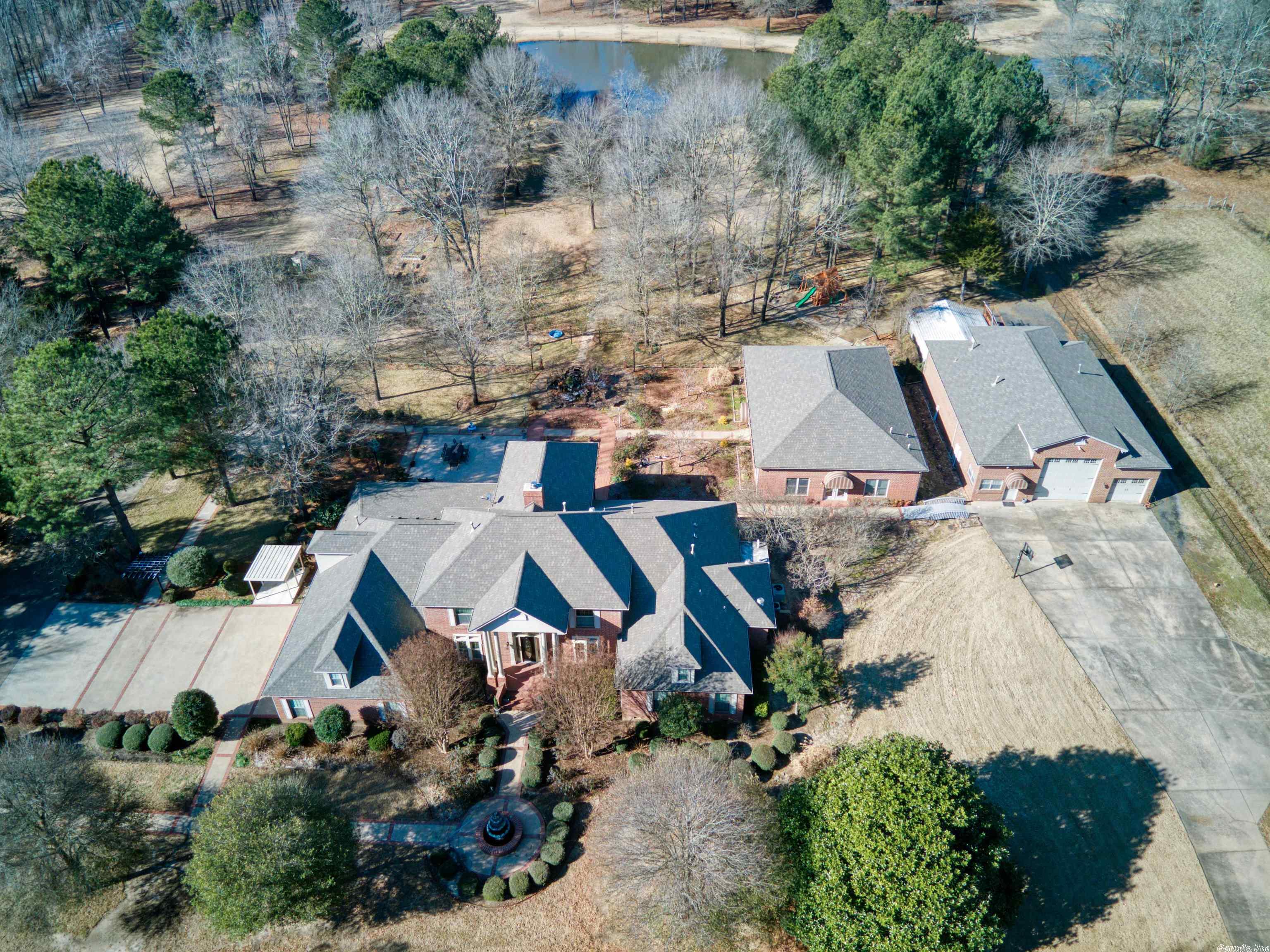 BUSHWOOD ESTATES - Residential