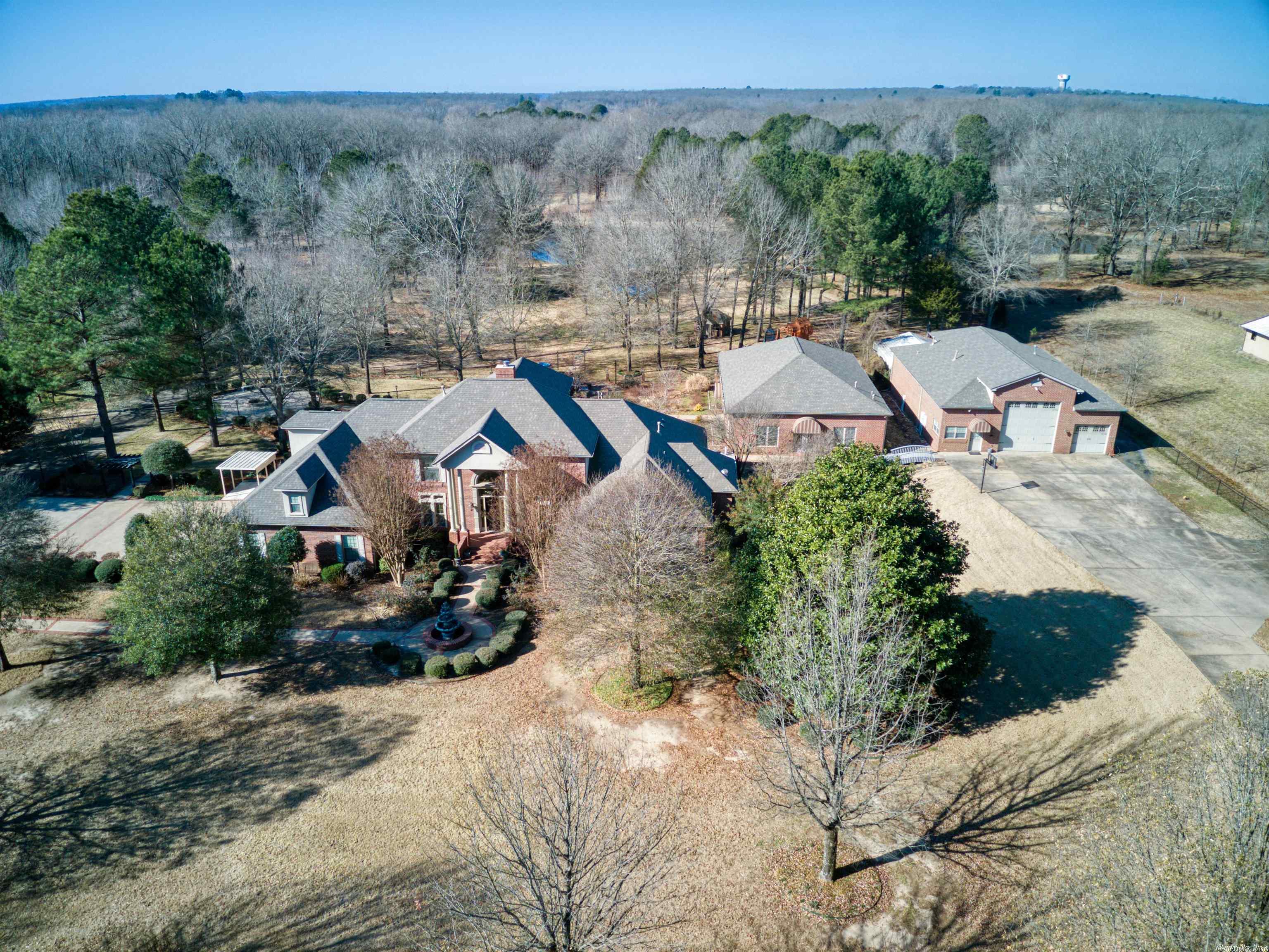 BUSHWOOD ESTATES - Residential