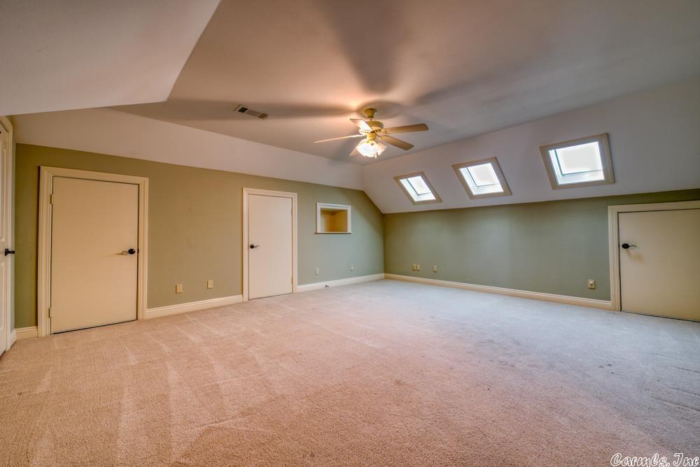 BUSHWOOD ESTATES - Residential