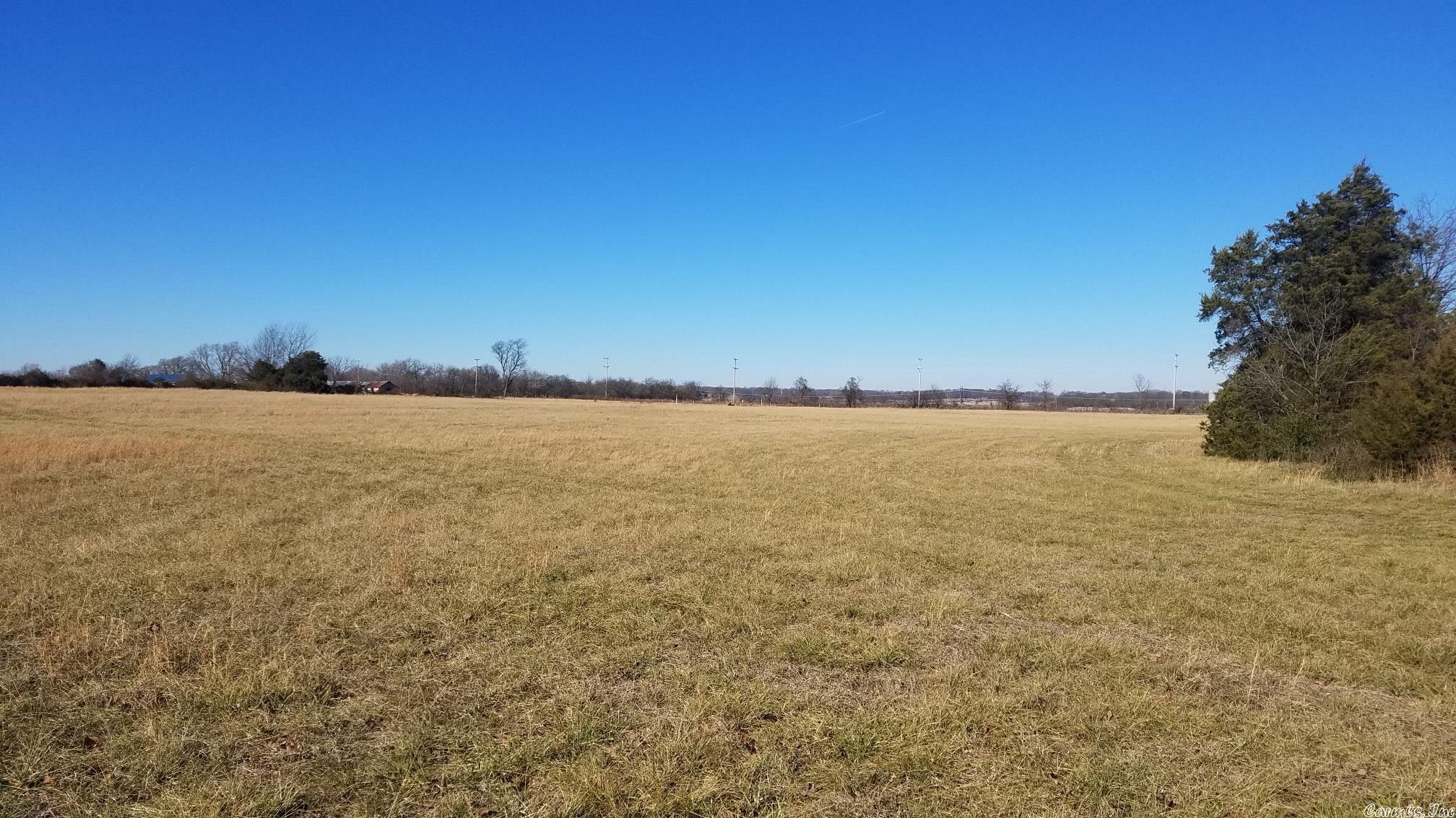 BENTON - Land