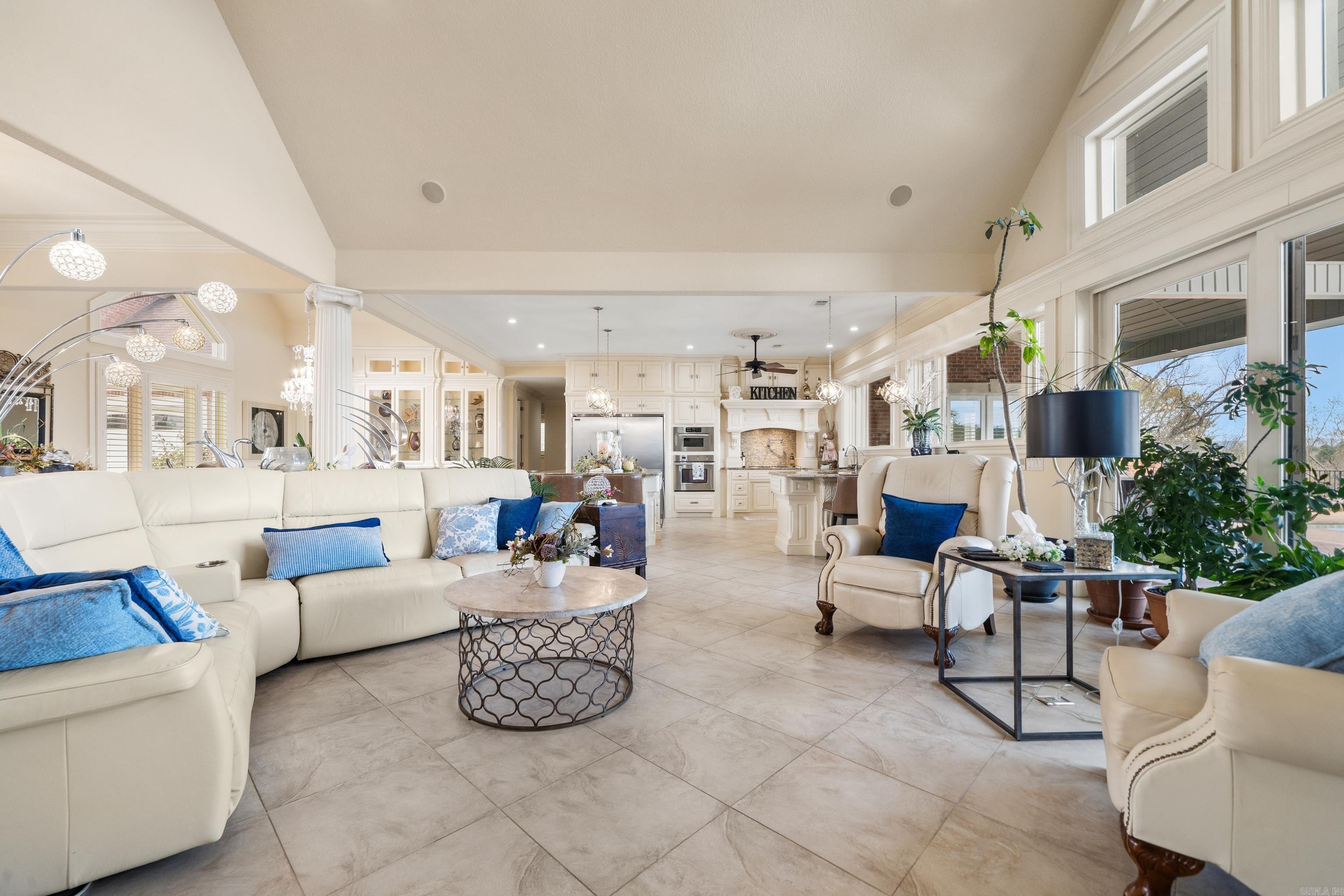 HUNTER HEIGHTS - Residential