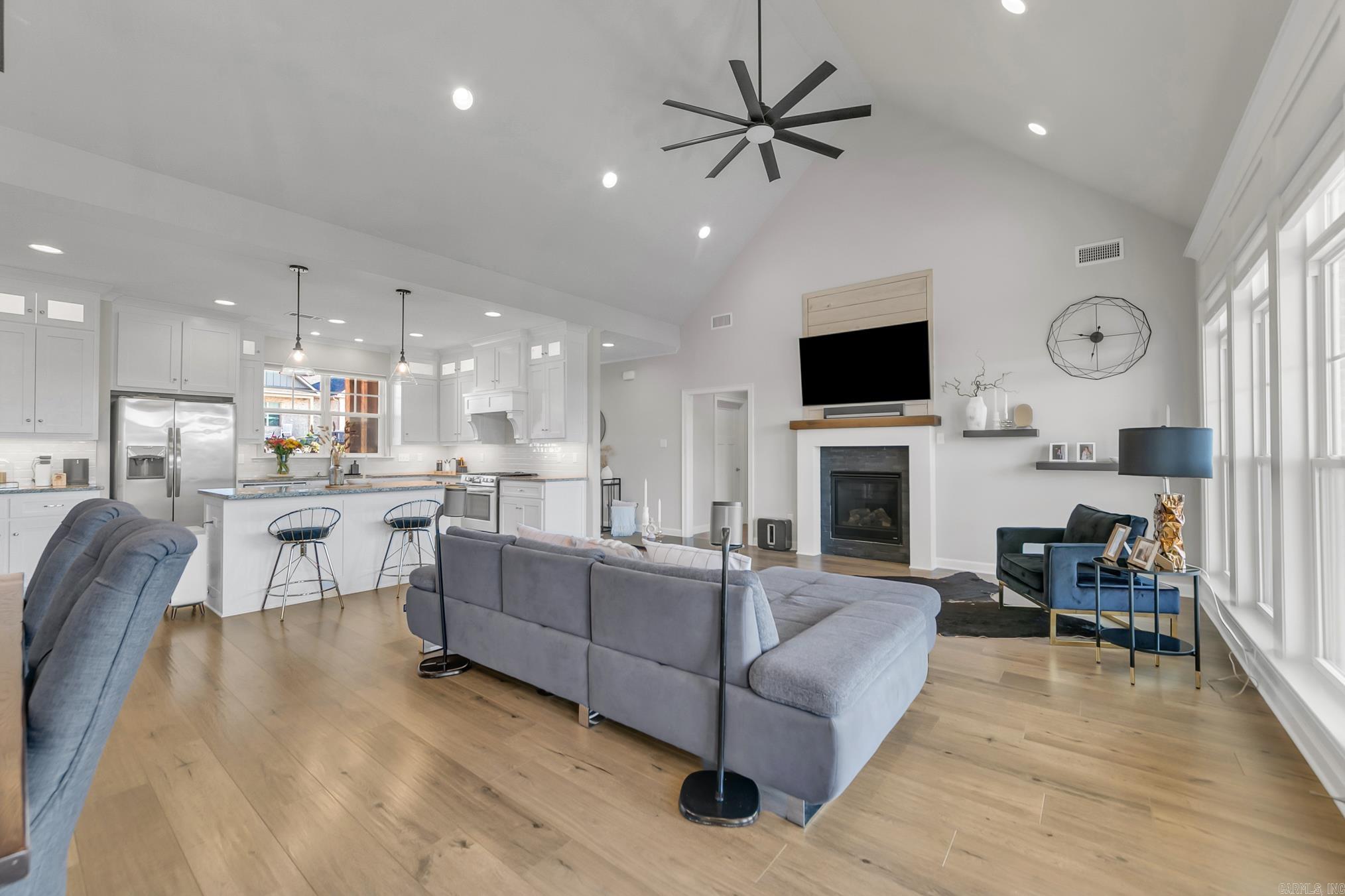 Creekside - Residential Lease