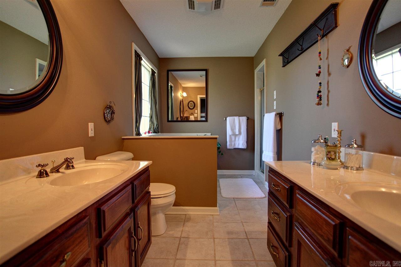 STONEWALL - Residential
