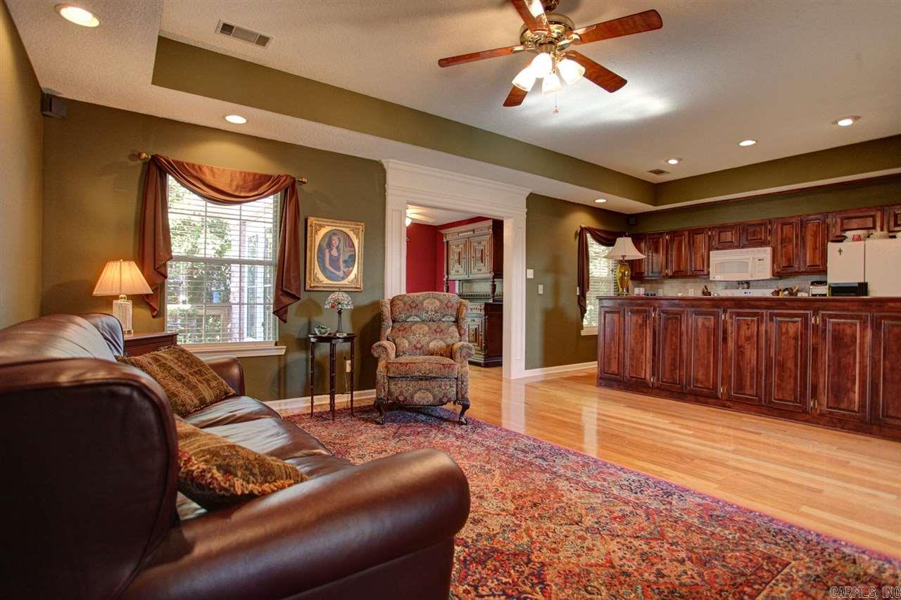 STONEWALL - Residential