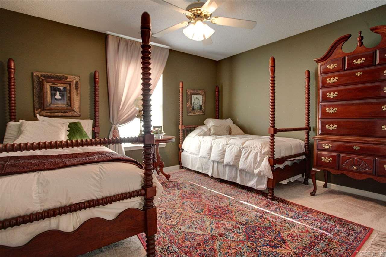 STONEWALL - Residential