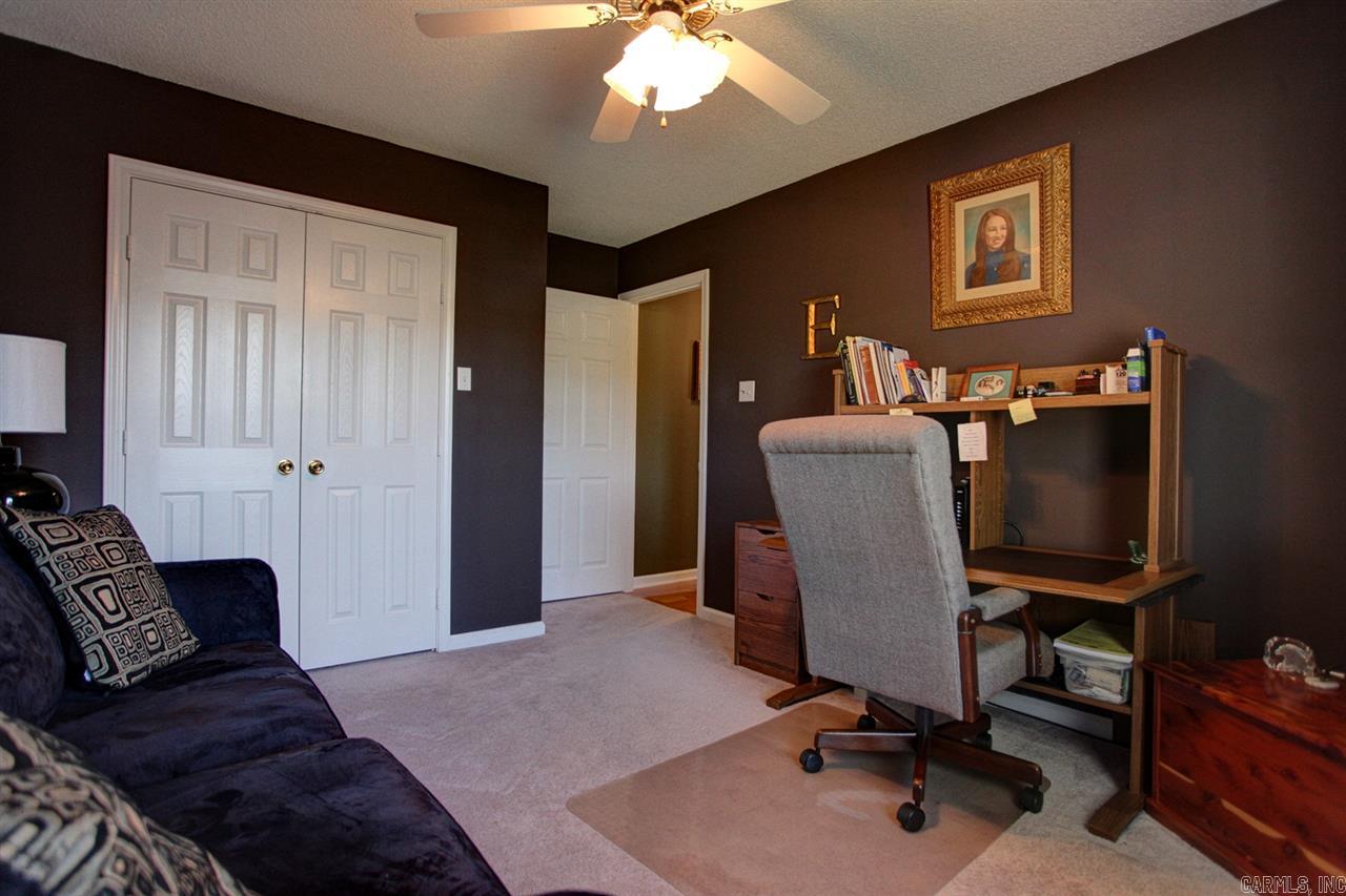STONEWALL - Residential