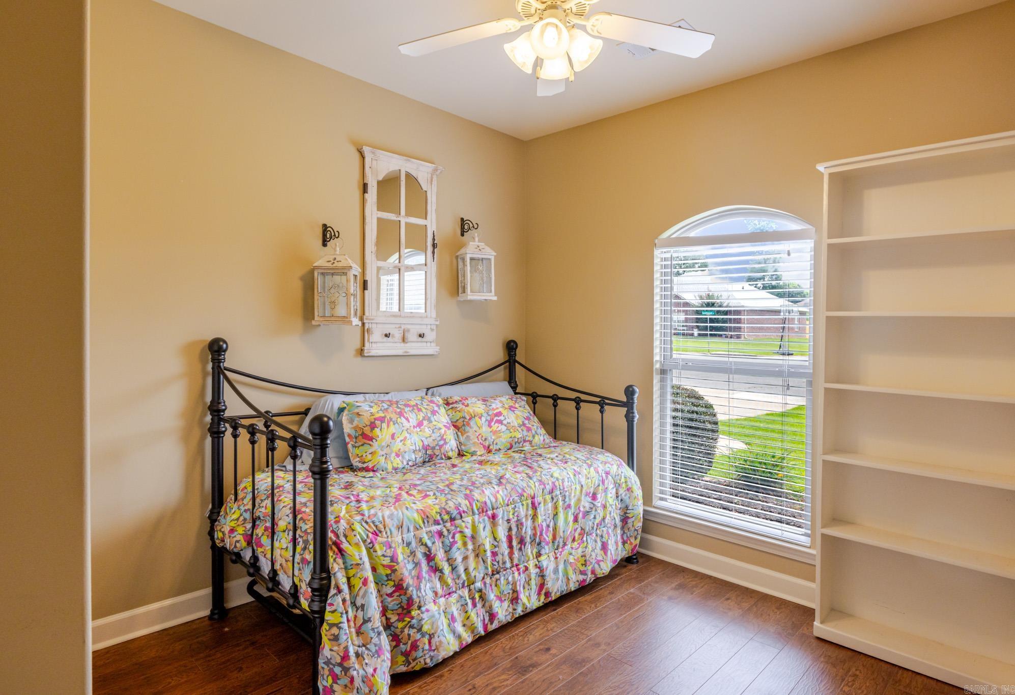 GATTIN WOODS - Residential