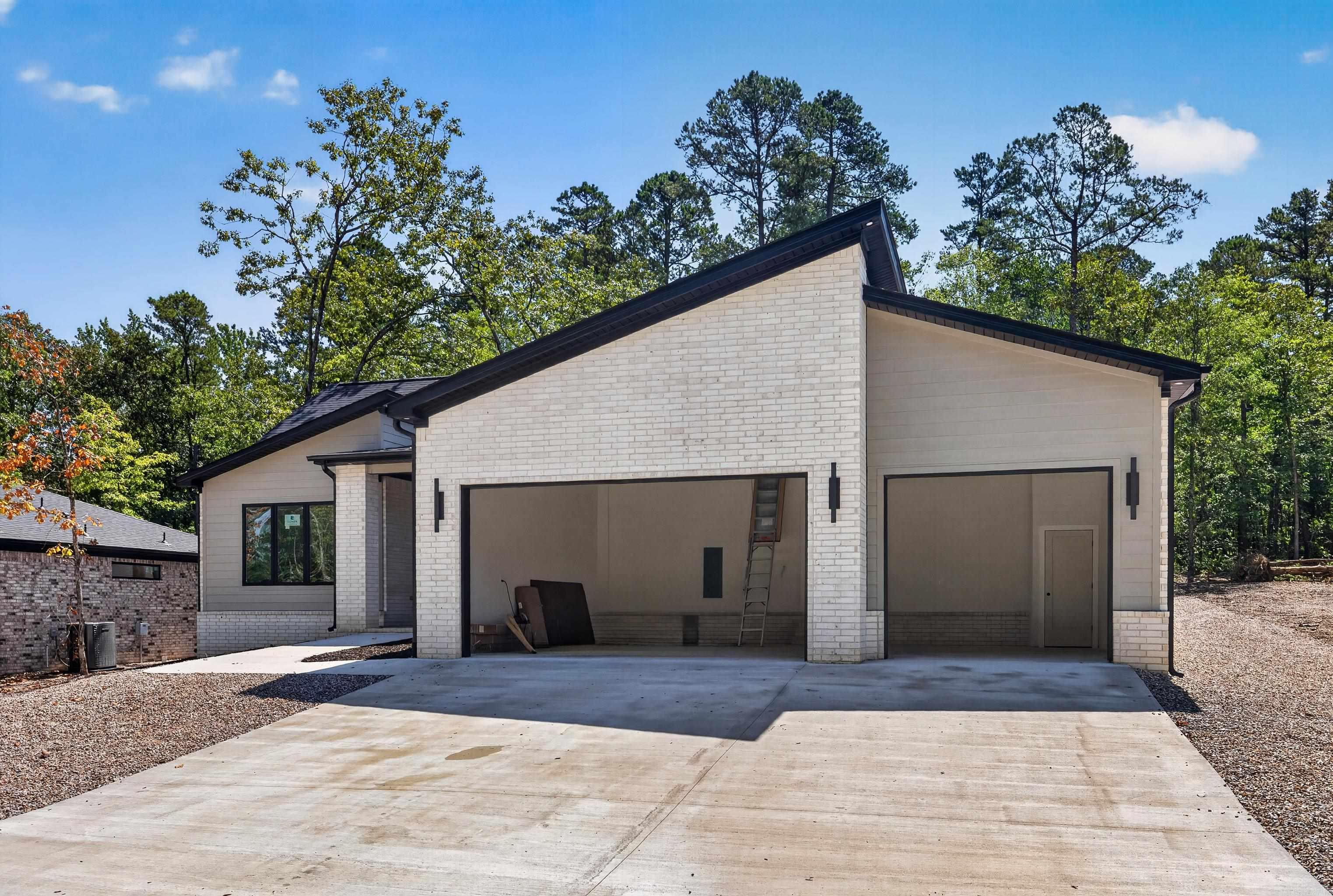 Estrella - Residential