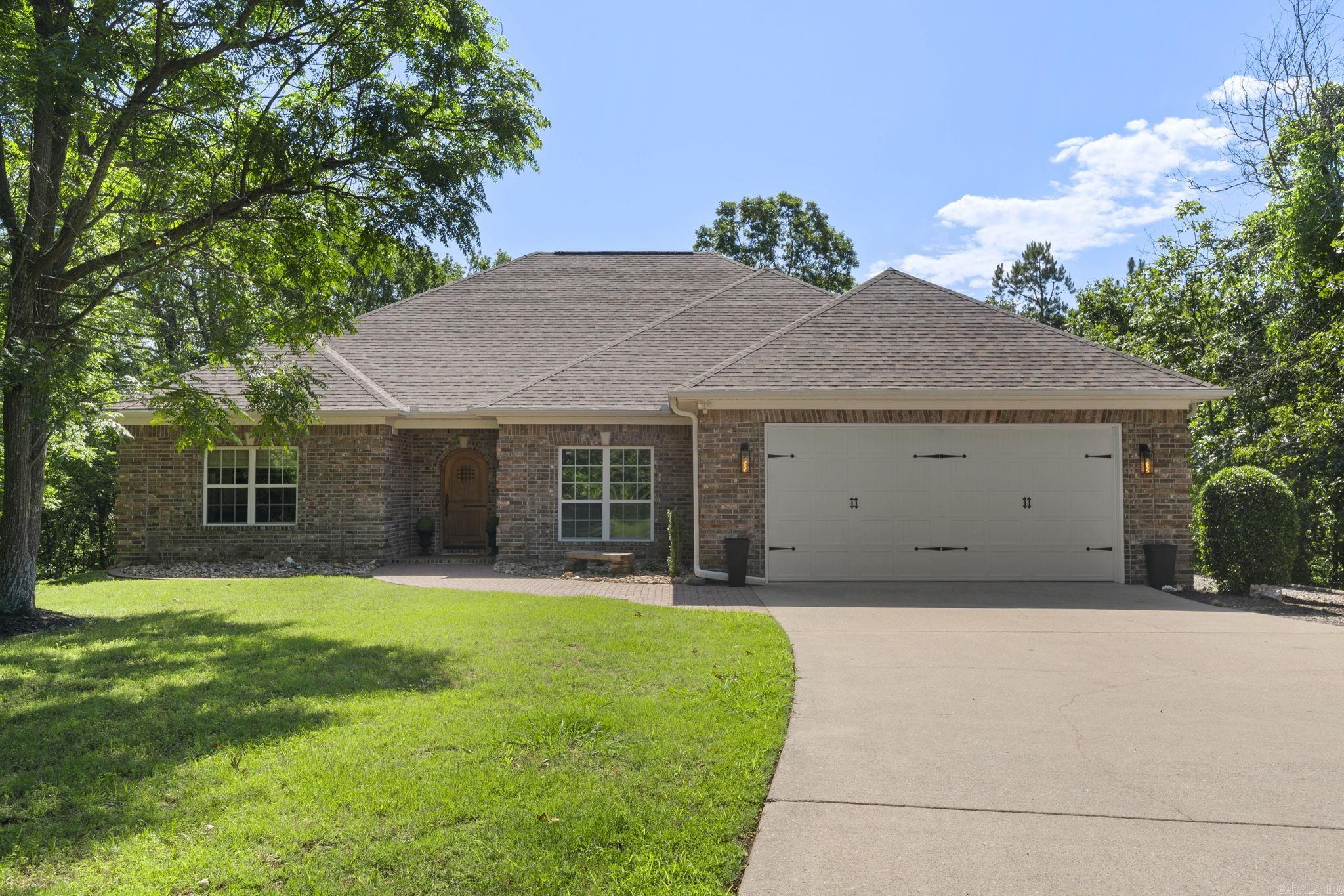 EAGLE RIDGE ESTATES - Residential