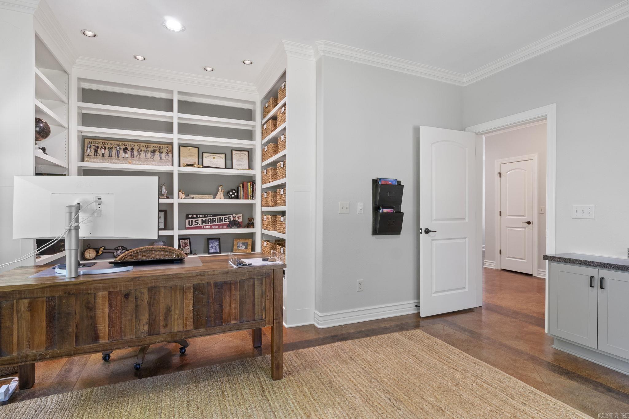 EAGLE RIDGE ESTATES - Residential