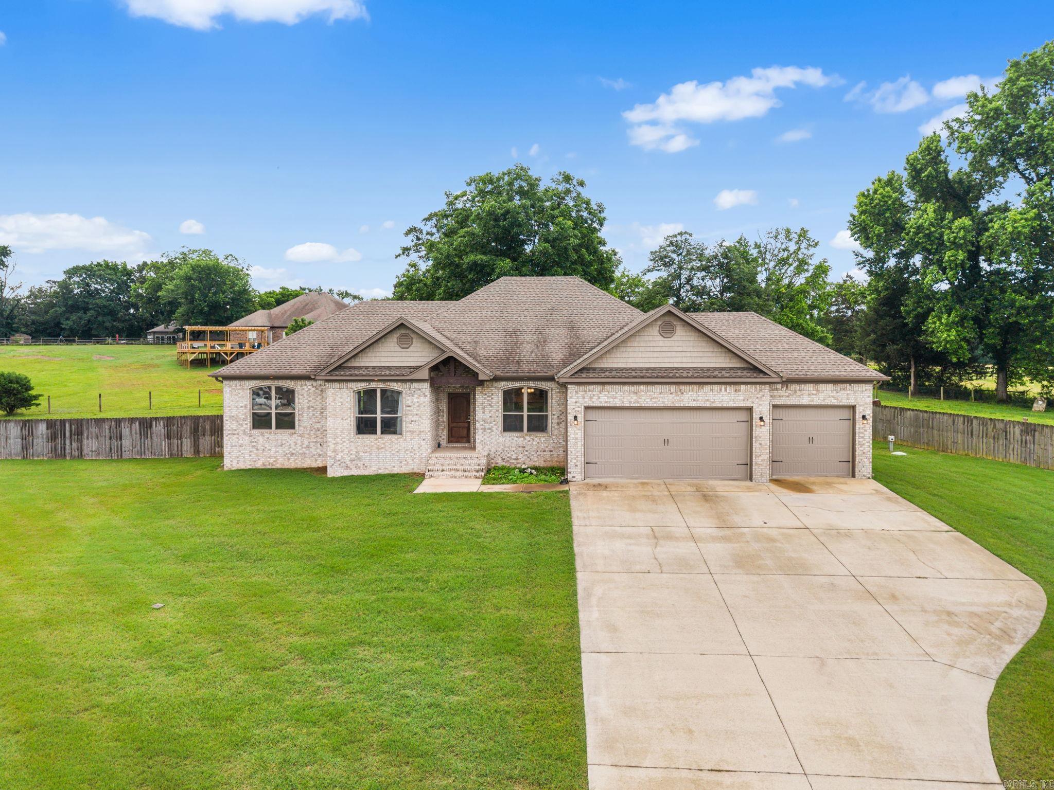 MOUNT TABOR ESTATES - Residential