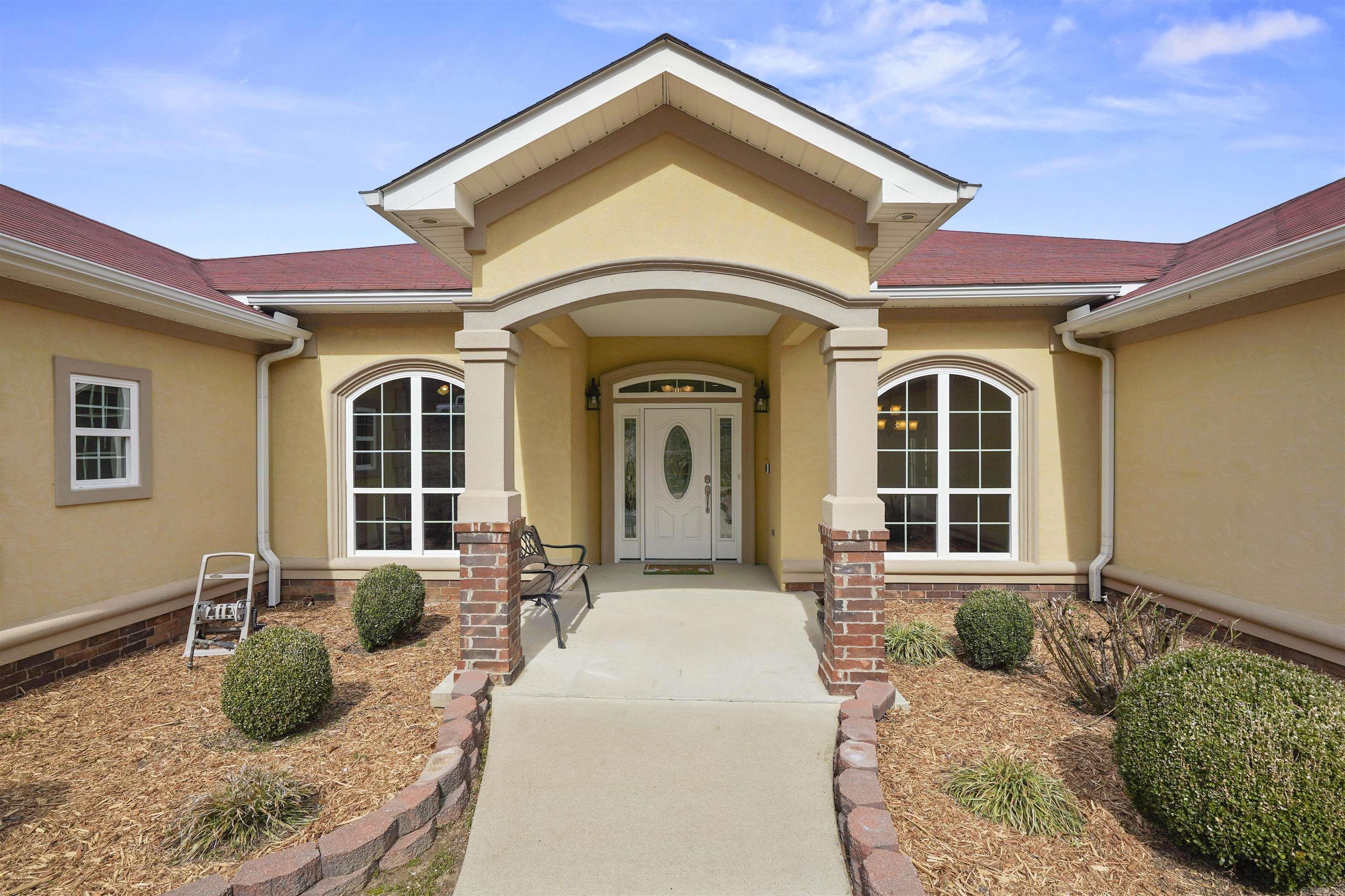TREASURE HILL - Residential
