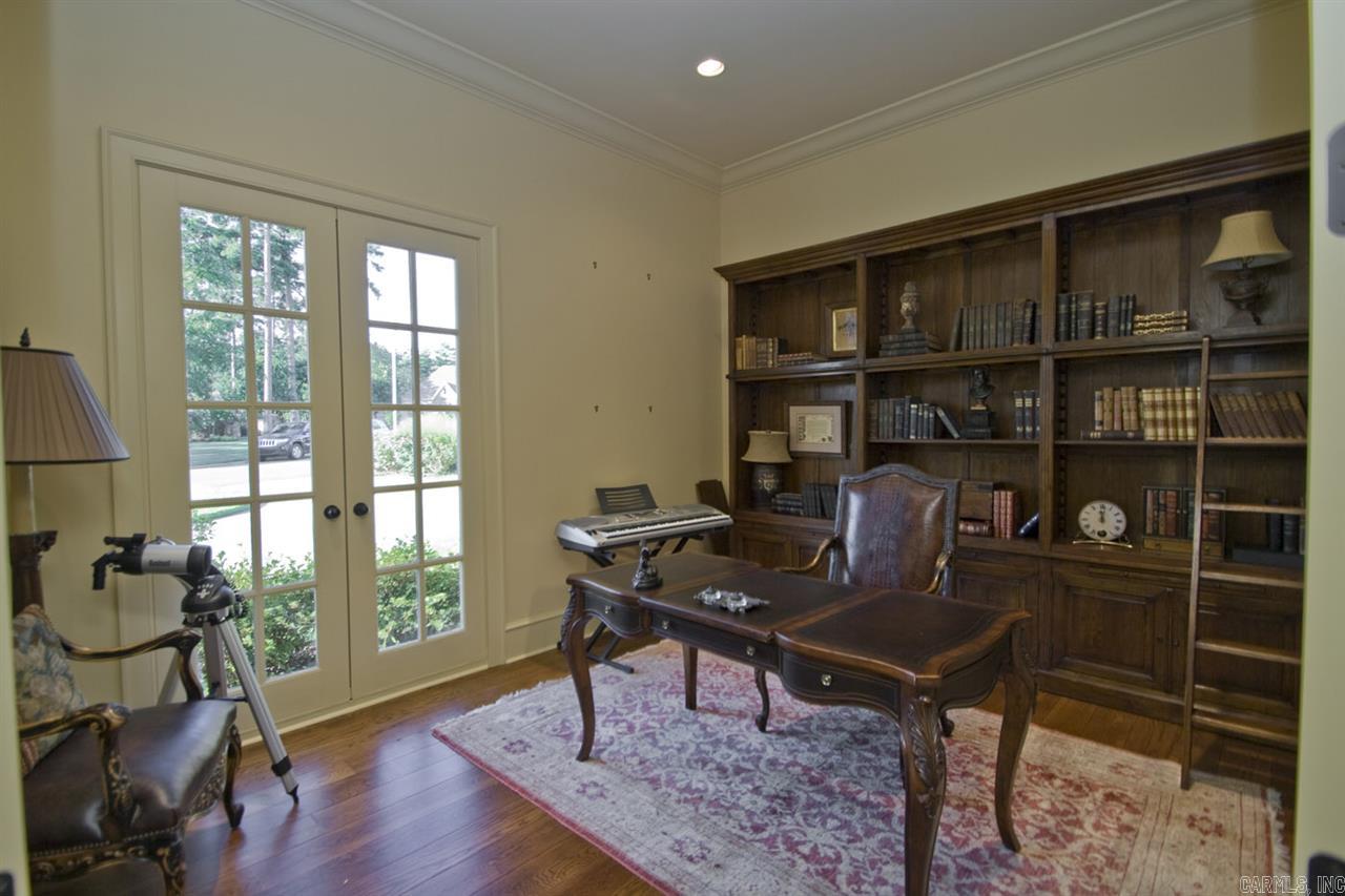 CHENAL VALLEY SOLOGNE CIRCLE - Residential