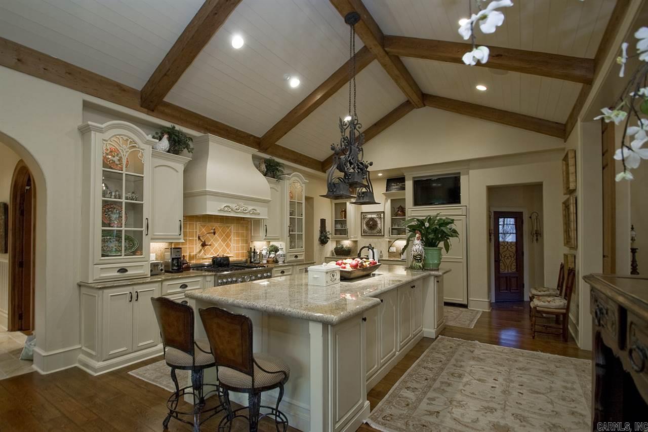 CHENAL VALLEY SOLOGNE CIRCLE - Residential