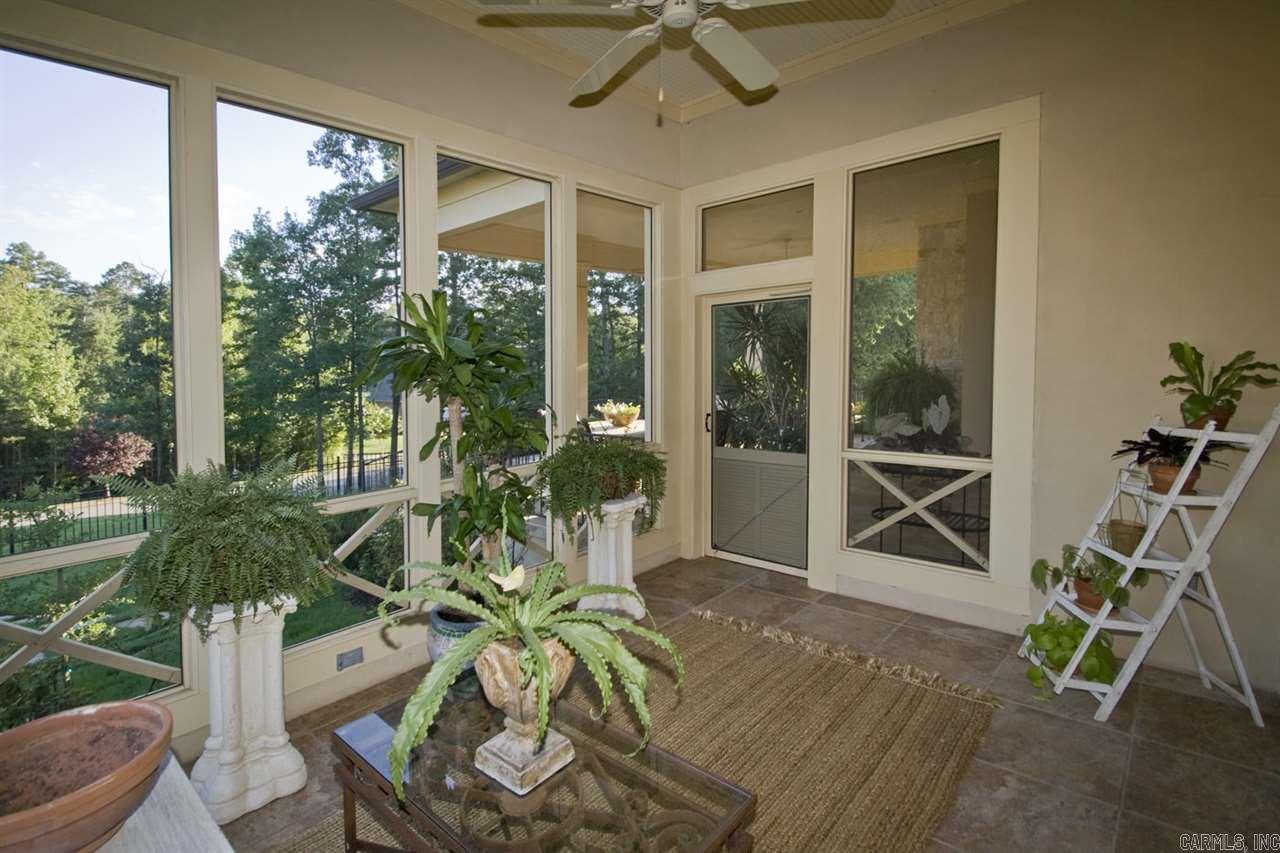 CHENAL VALLEY SOLOGNE CIRCLE - Residential