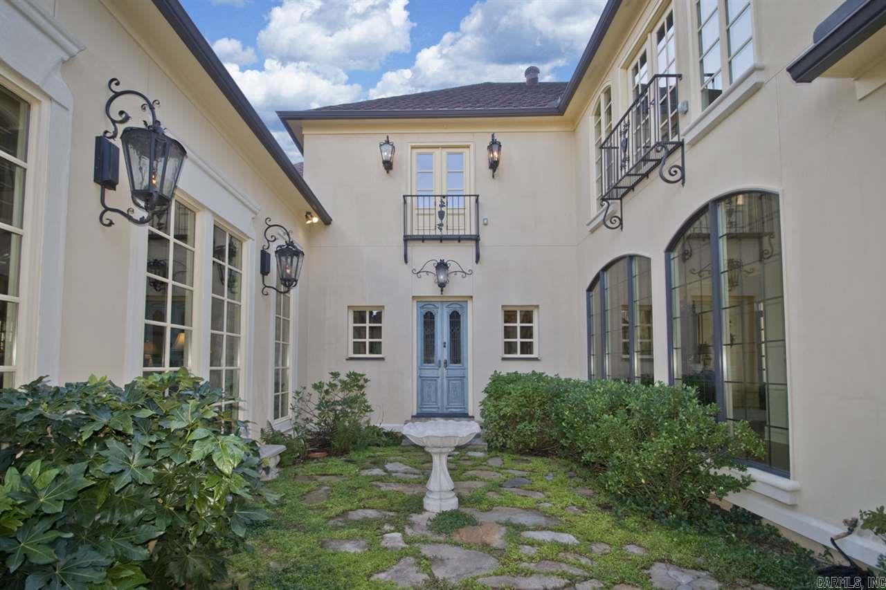 CHENAL VALLEY SOLOGNE CIRCLE - Residential