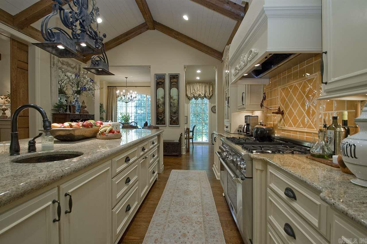 CHENAL VALLEY SOLOGNE CIRCLE - Residential