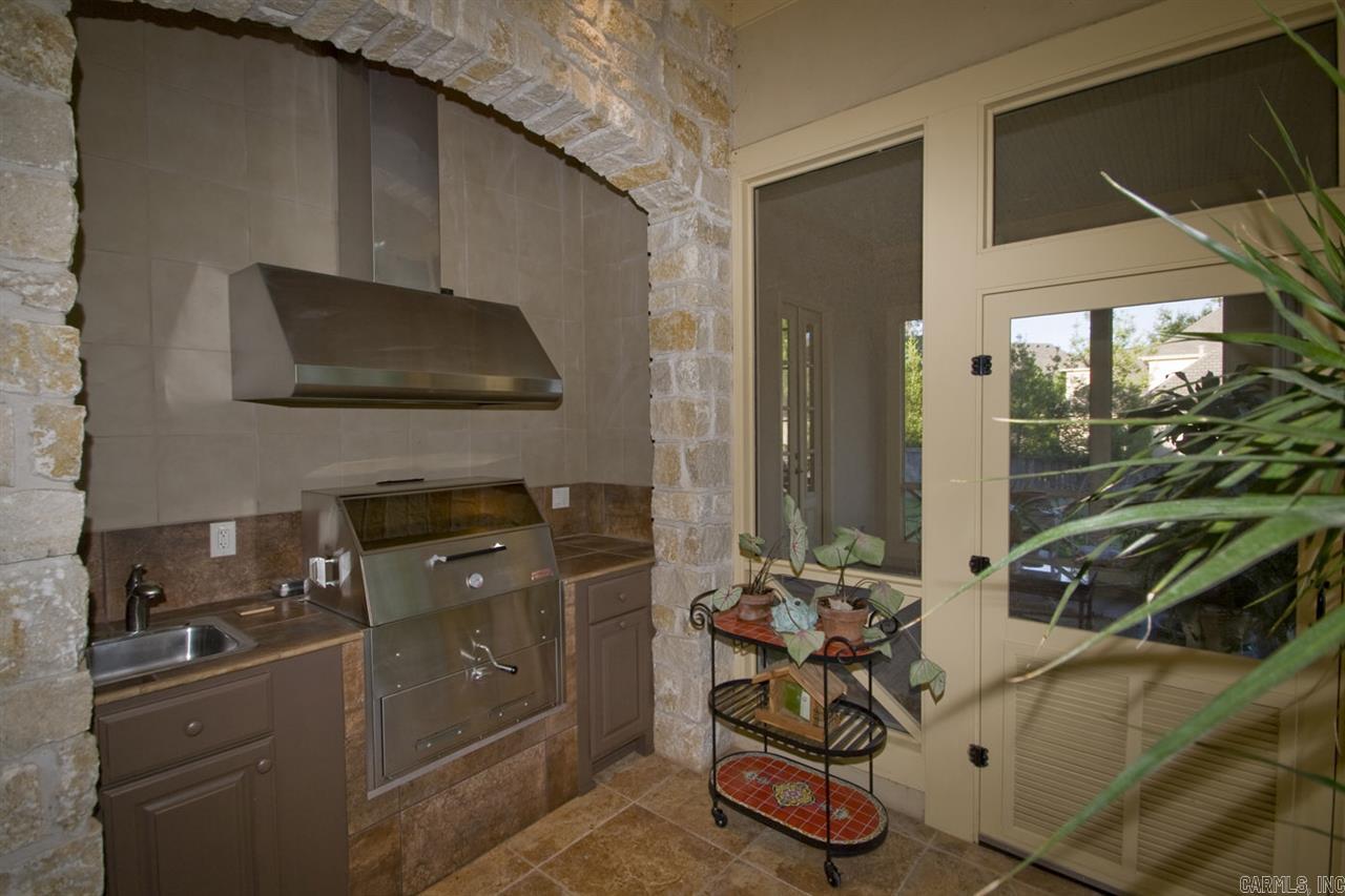 CHENAL VALLEY SOLOGNE CIRCLE - Residential