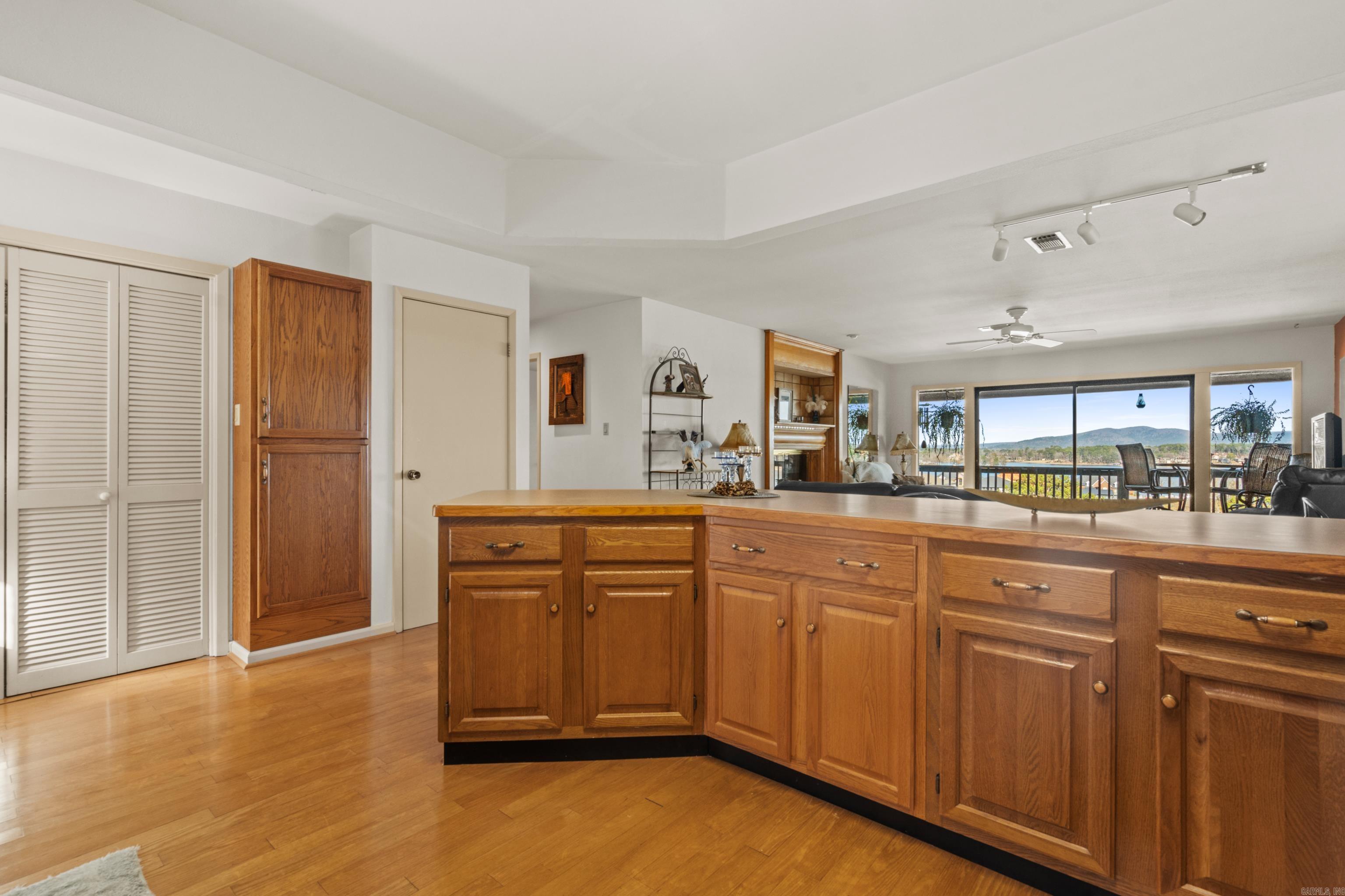 SOUTH SHORE HPR - Residential