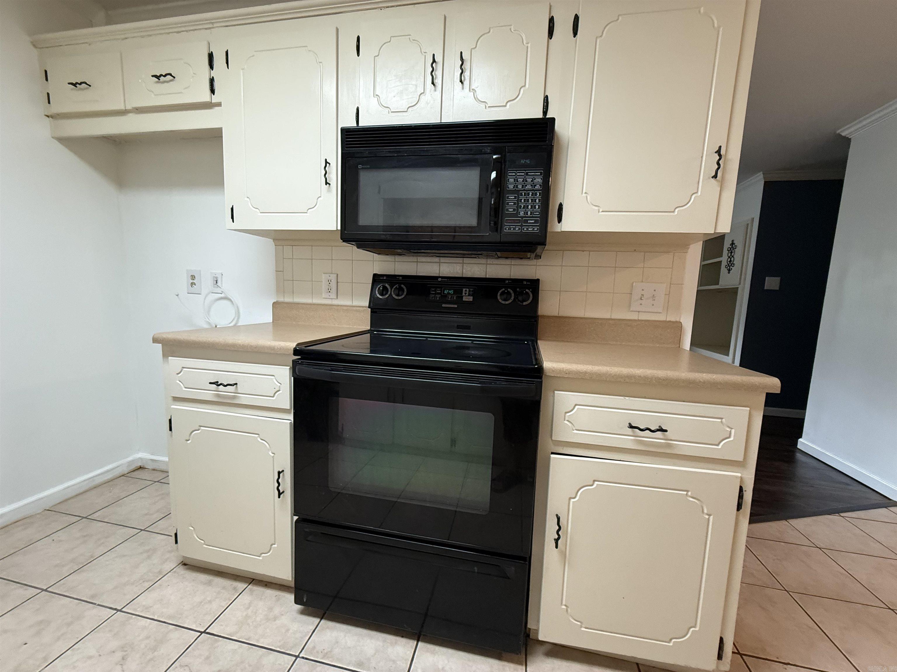 SOUTHBRIDGE - Residential