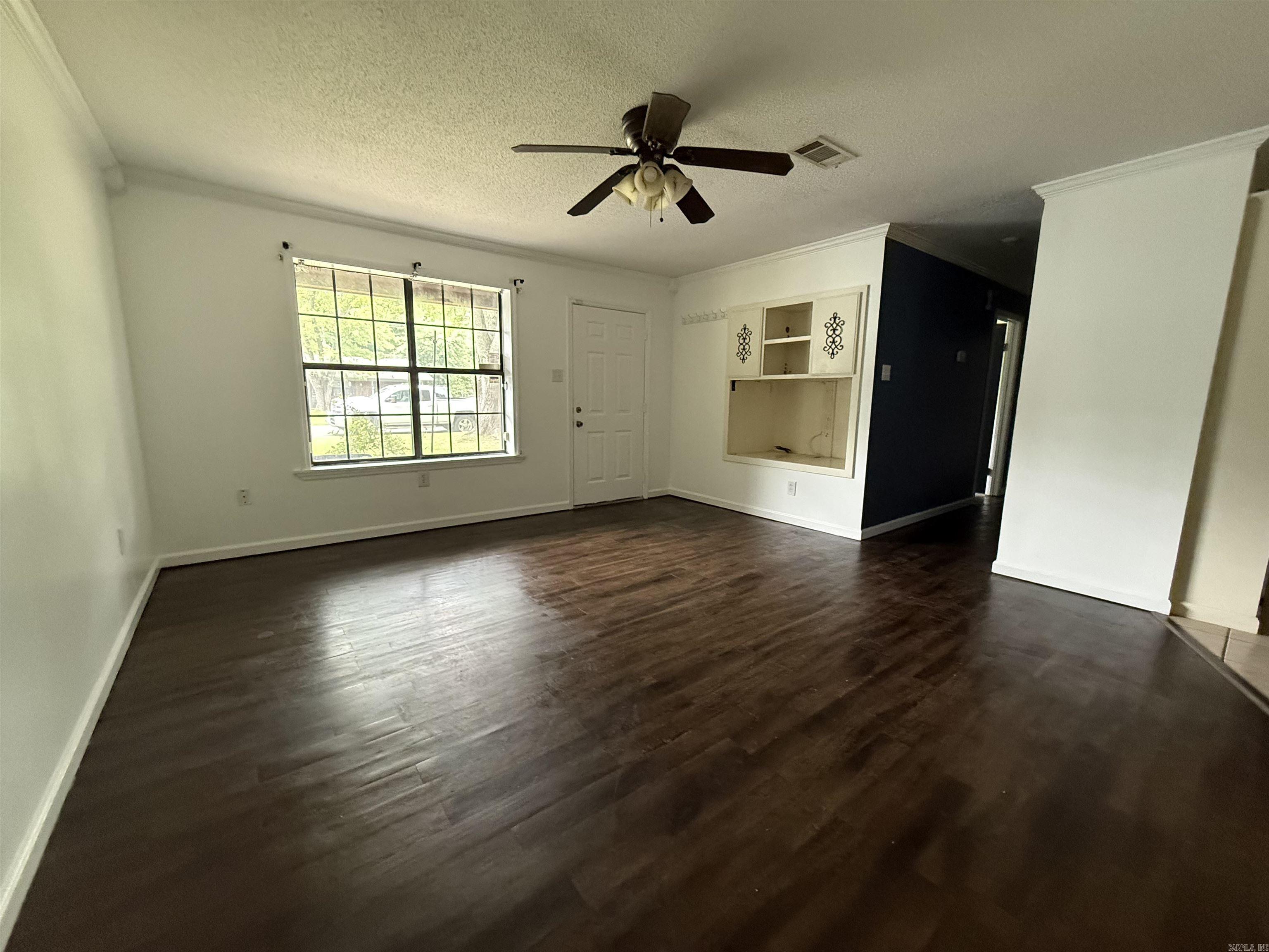 SOUTHBRIDGE - Residential