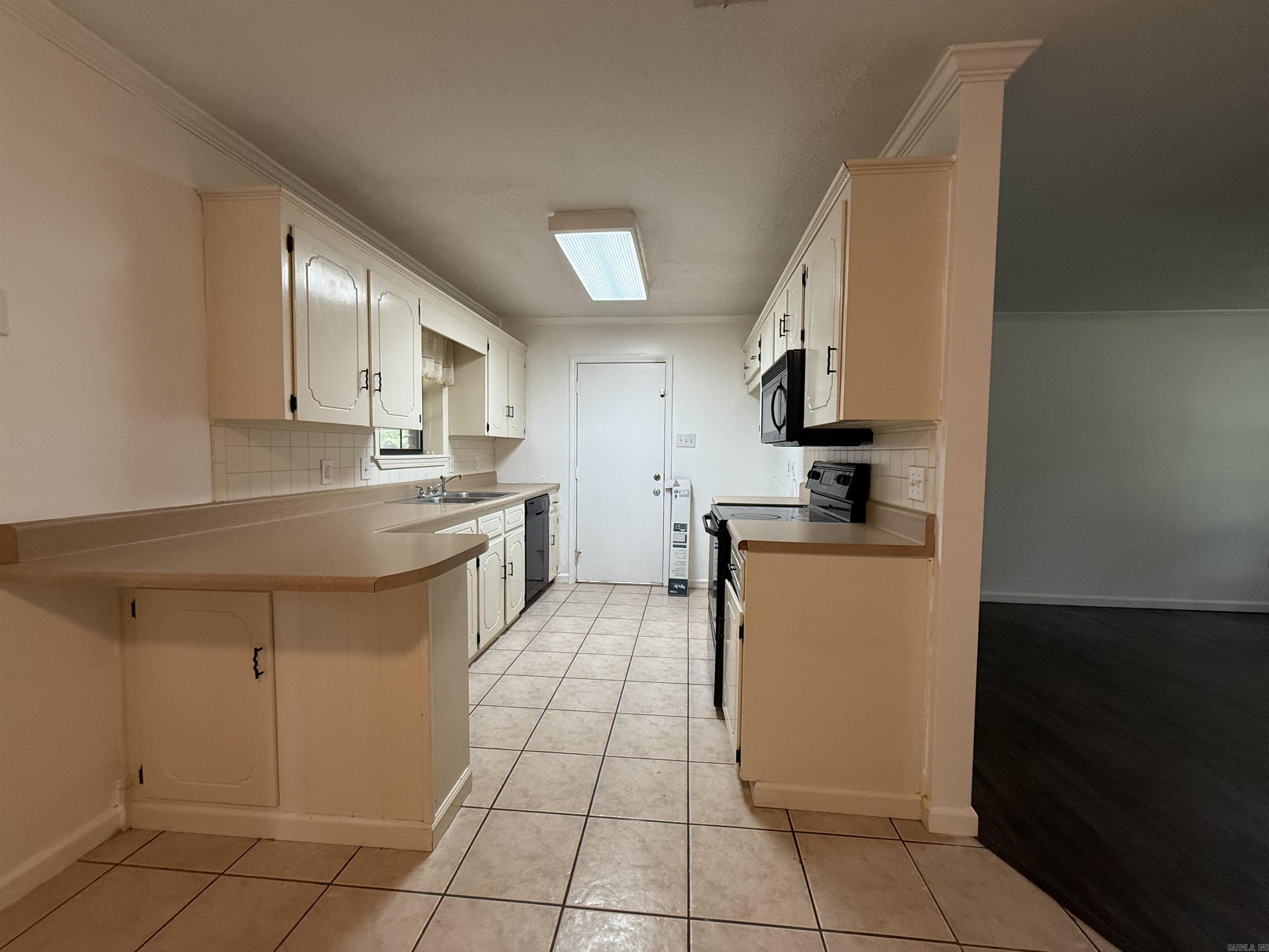 SOUTHBRIDGE - Residential