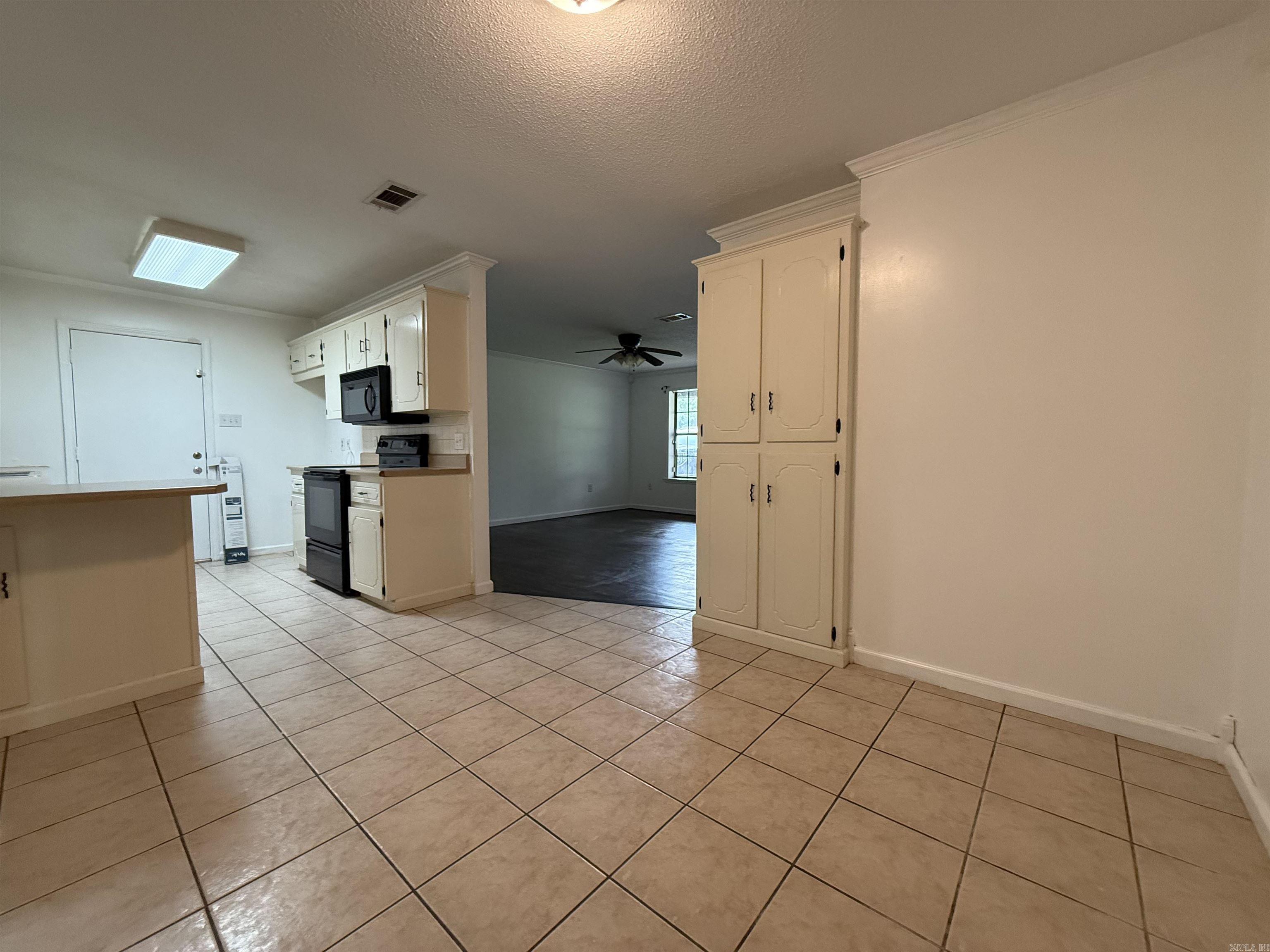 SOUTHBRIDGE - Residential