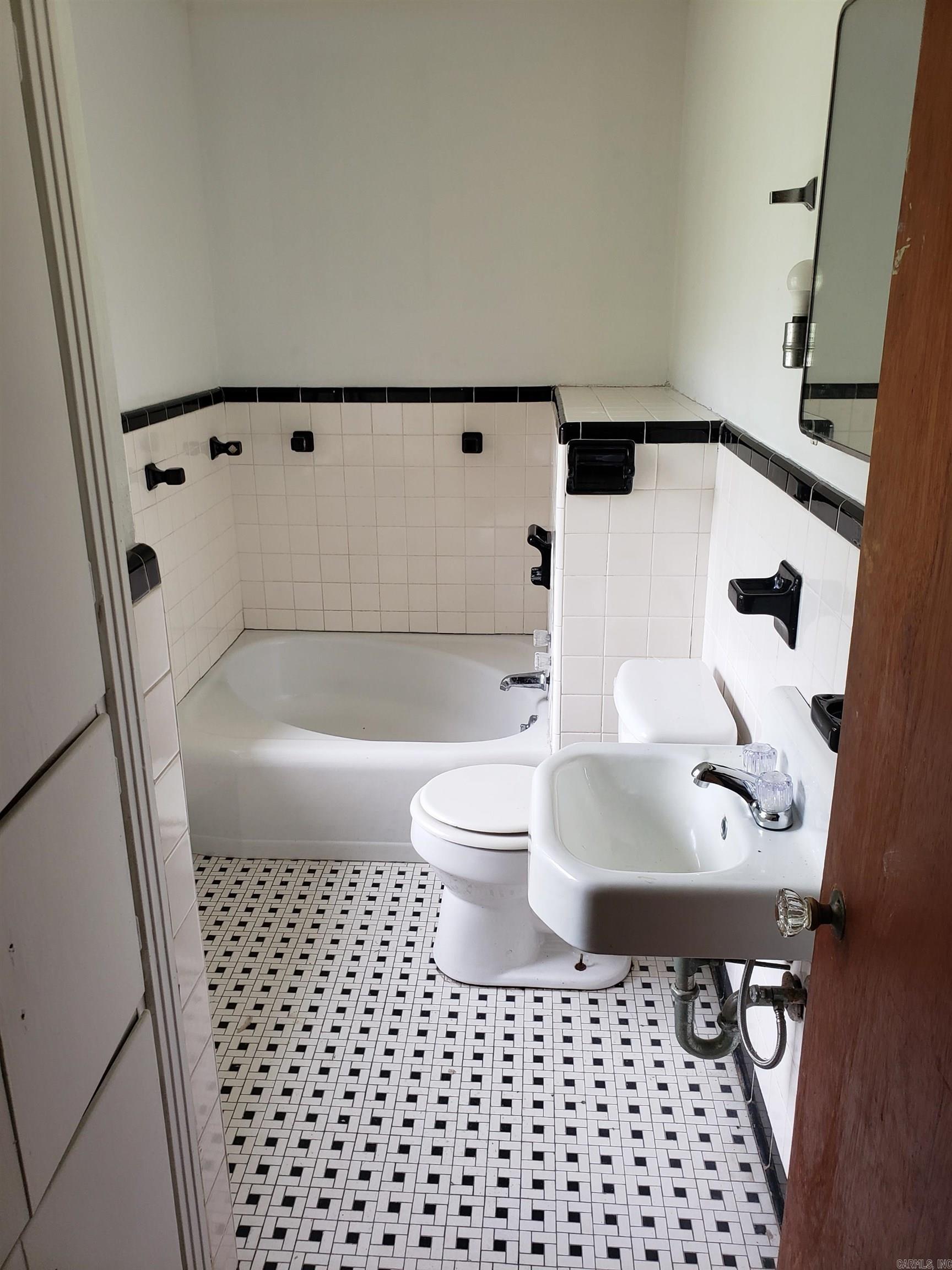 WELCH DUNN CO ADD - Residential