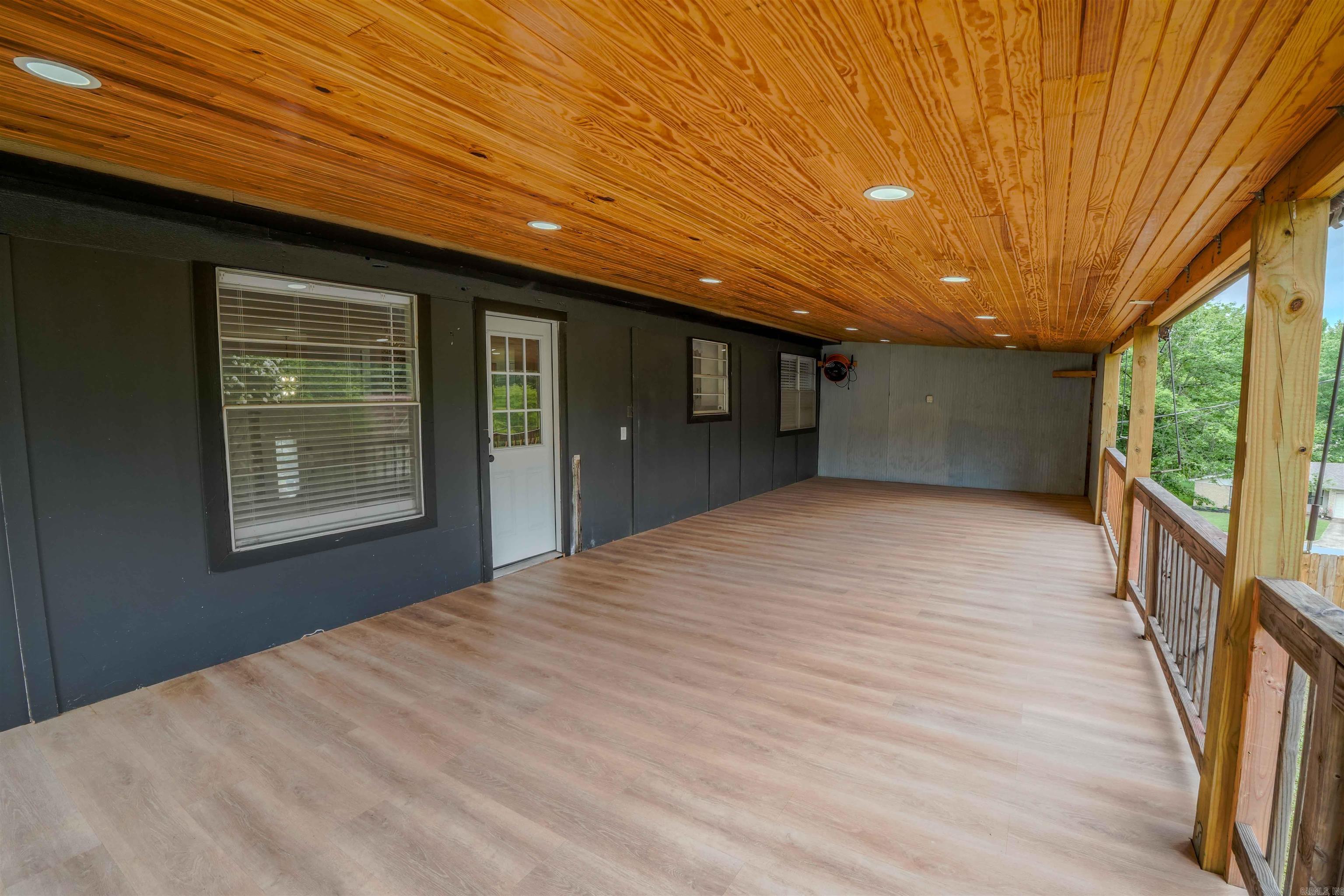 BRUCEWOOD - Residential