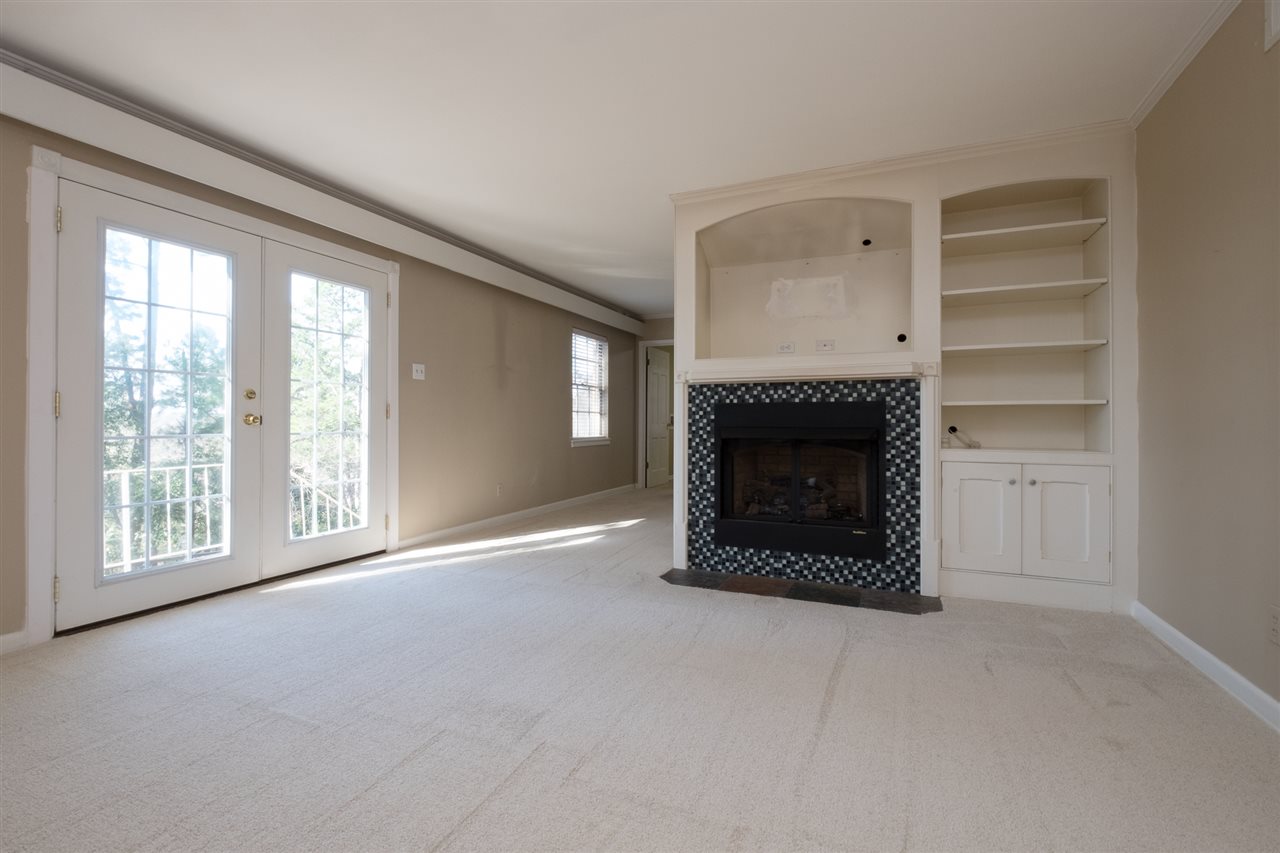 SHANNON HILLS s - Residential