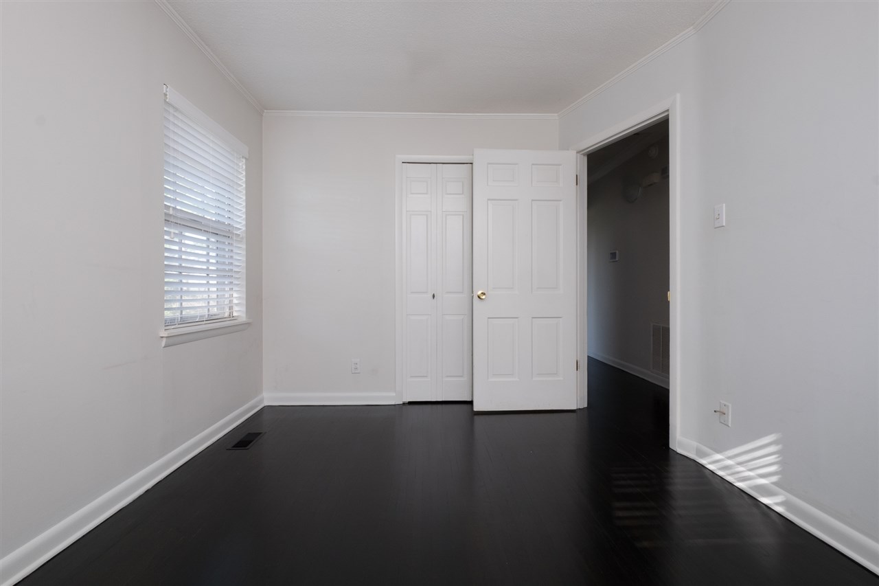SHANNON HILLS s - Residential