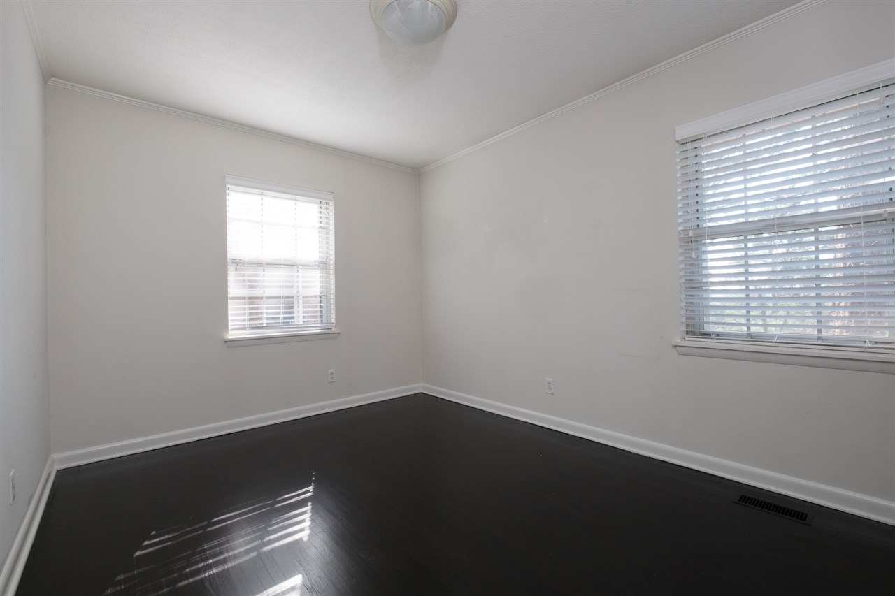 SHANNON HILLS s - Residential