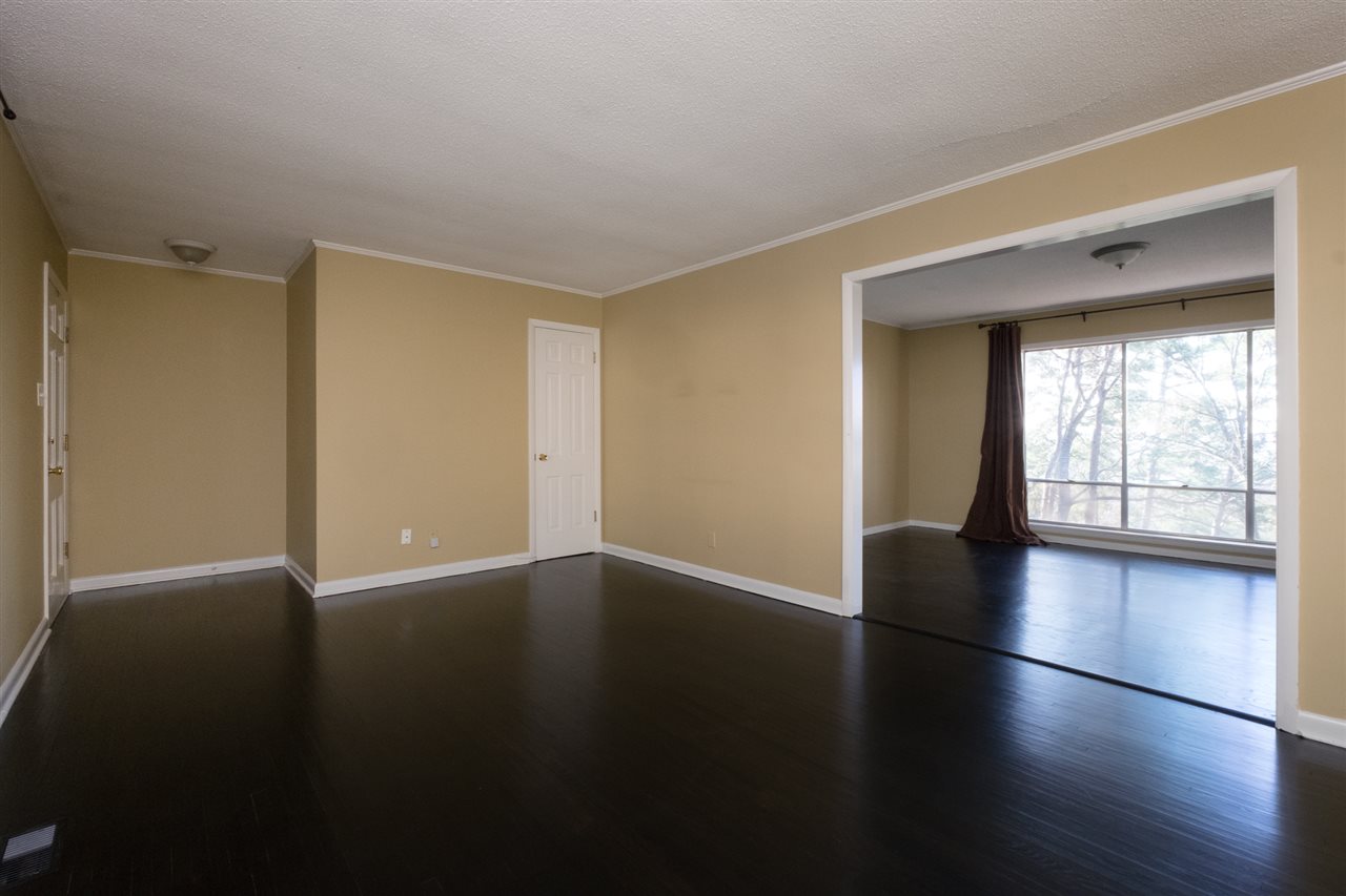 SHANNON HILLS s - Residential