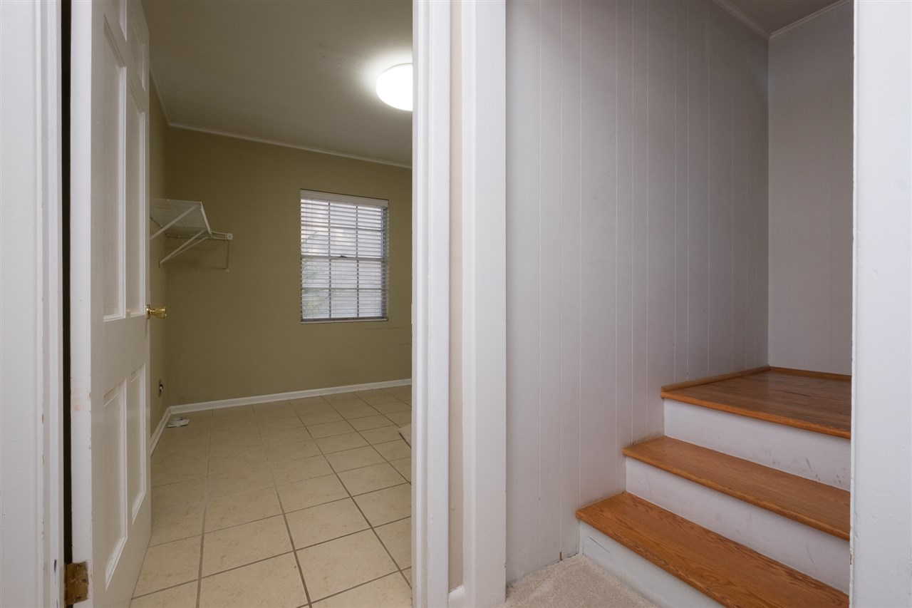 SHANNON HILLS s - Residential
