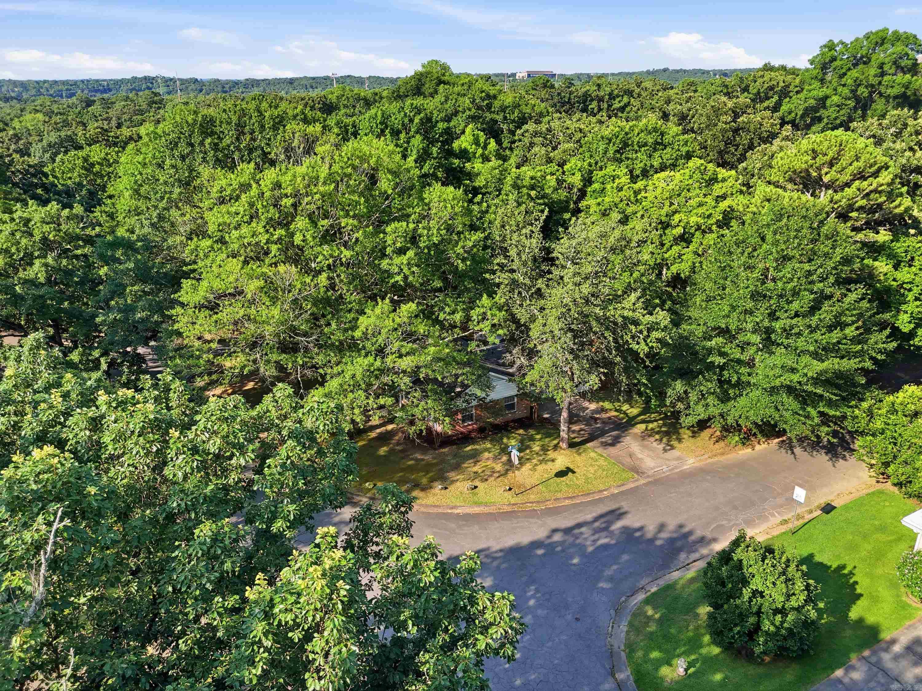 SHANNON HILLS - Residential