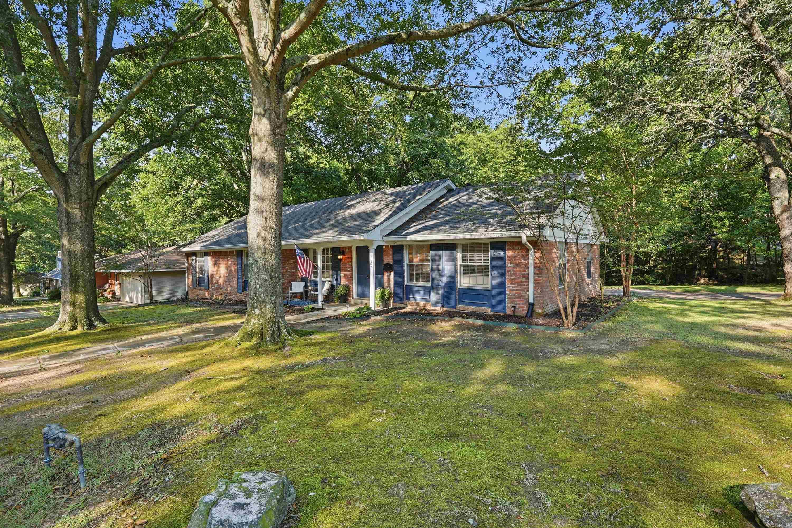 SHANNON HILLS - Residential