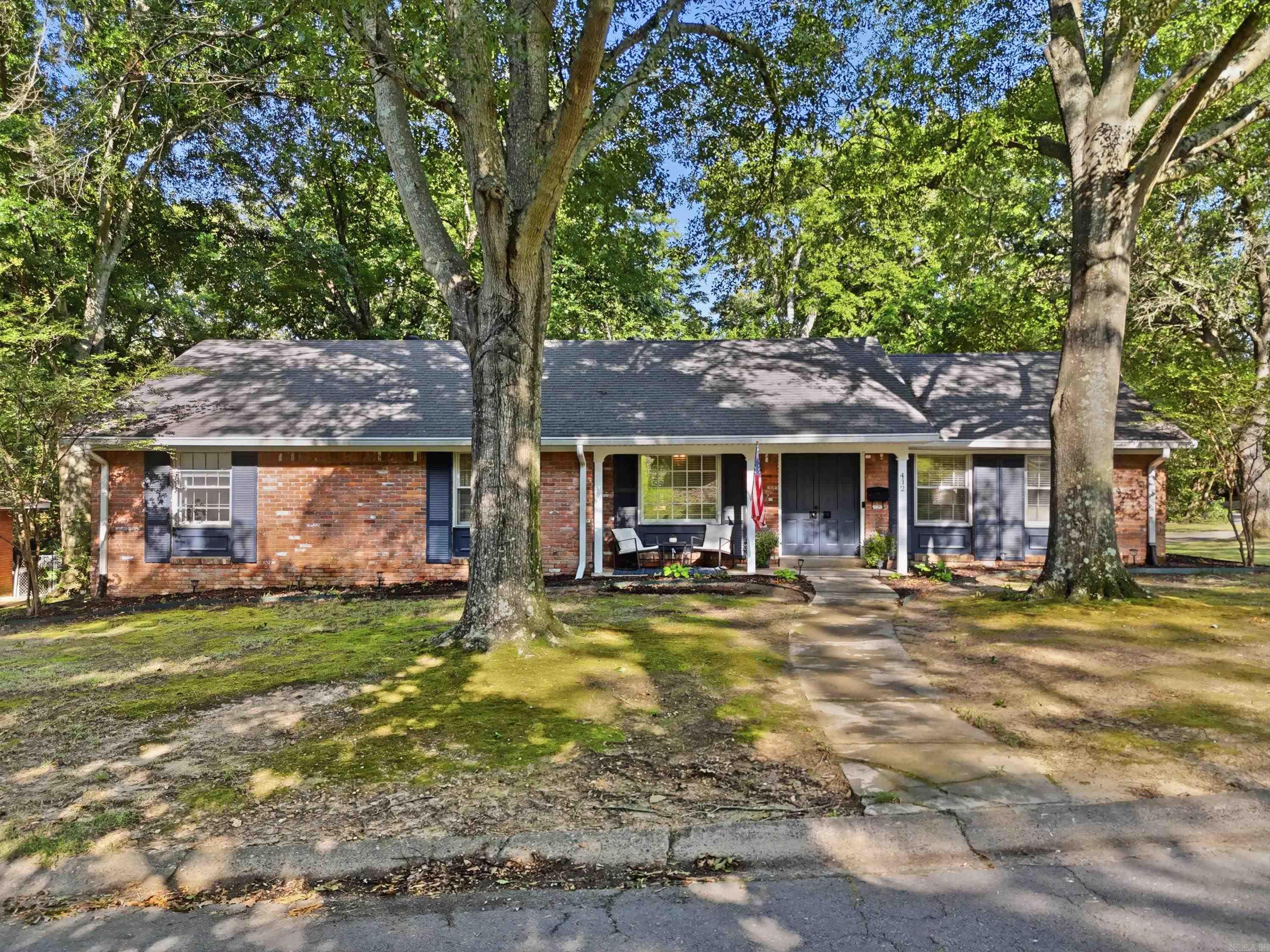 SHANNON HILLS - Residential