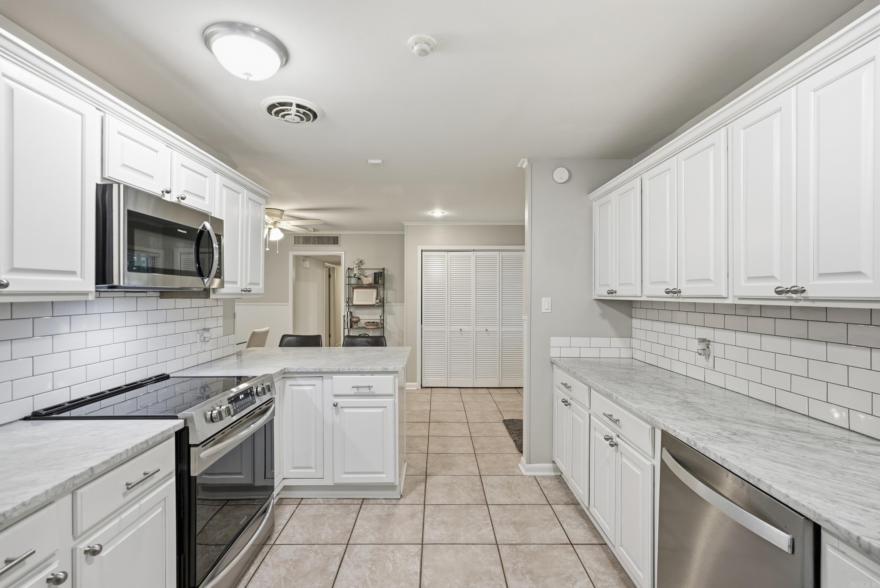 SHANNON HILLS - Residential