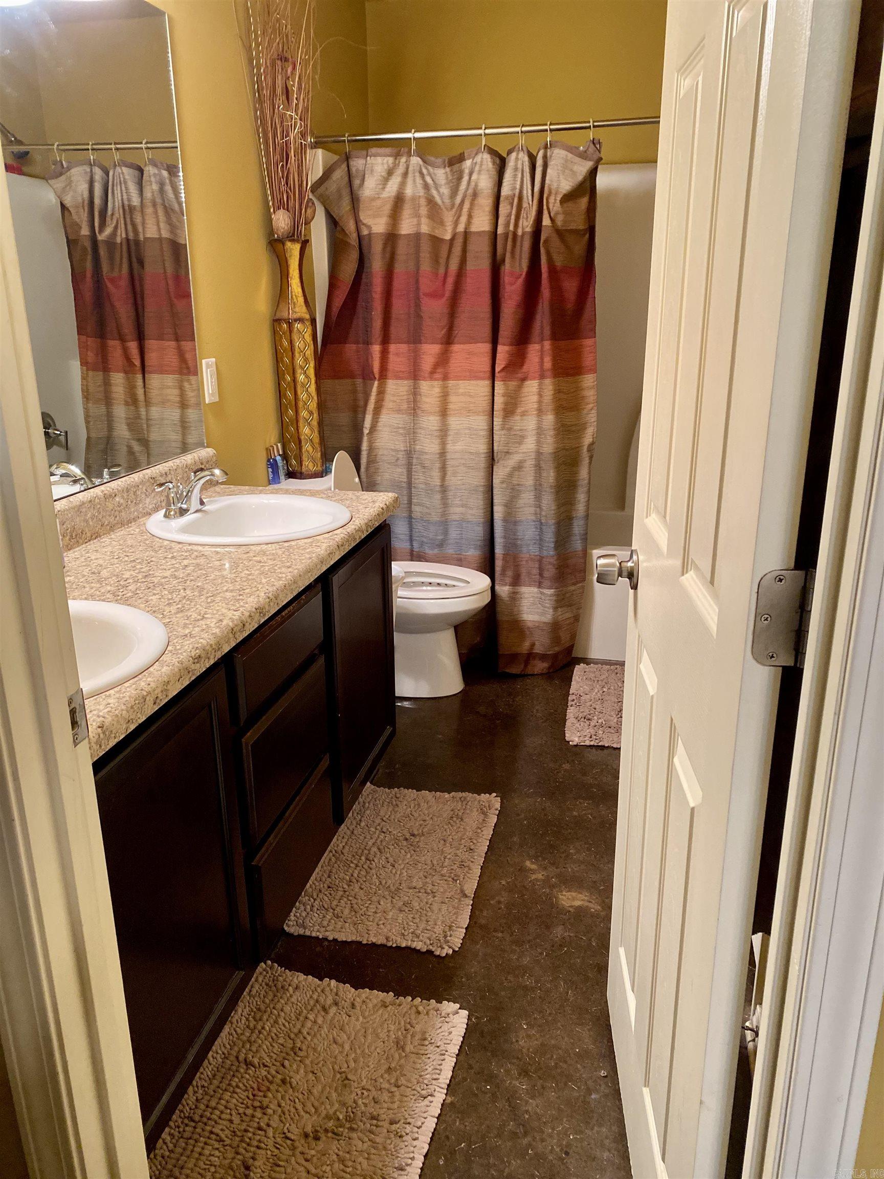 GREENWOOD ACRES - Residential