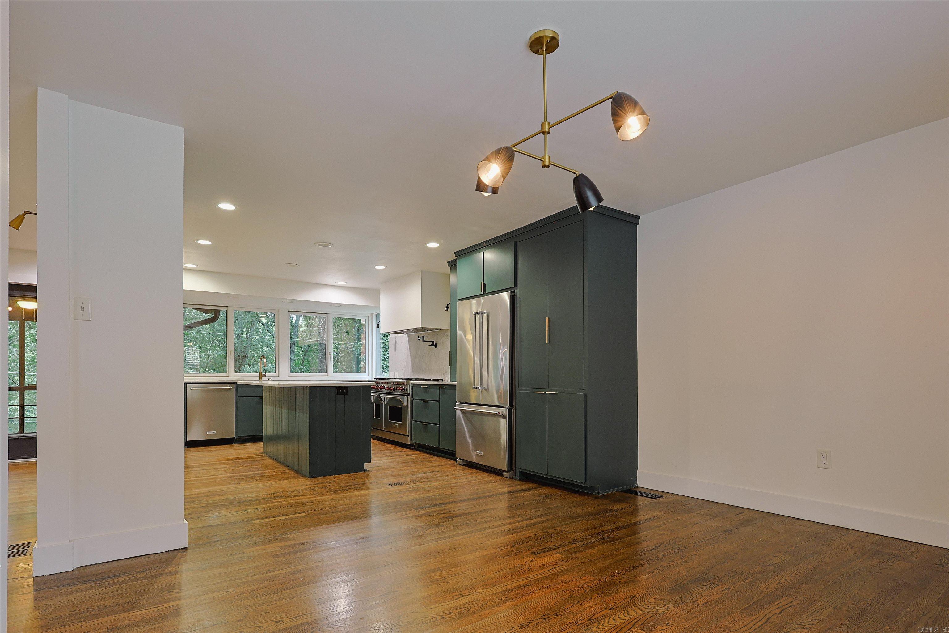 OVERBROOK - Residential
