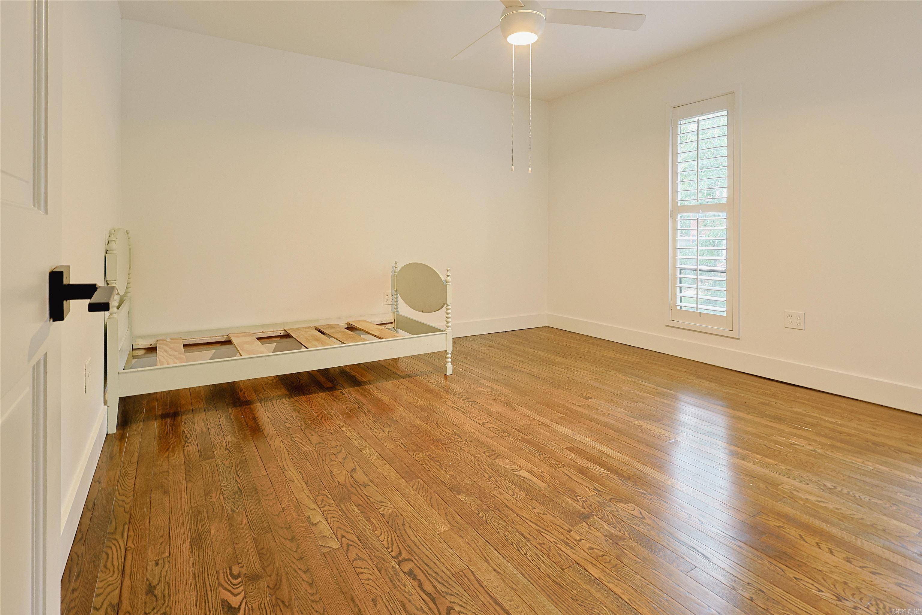 OVERBROOK - Residential