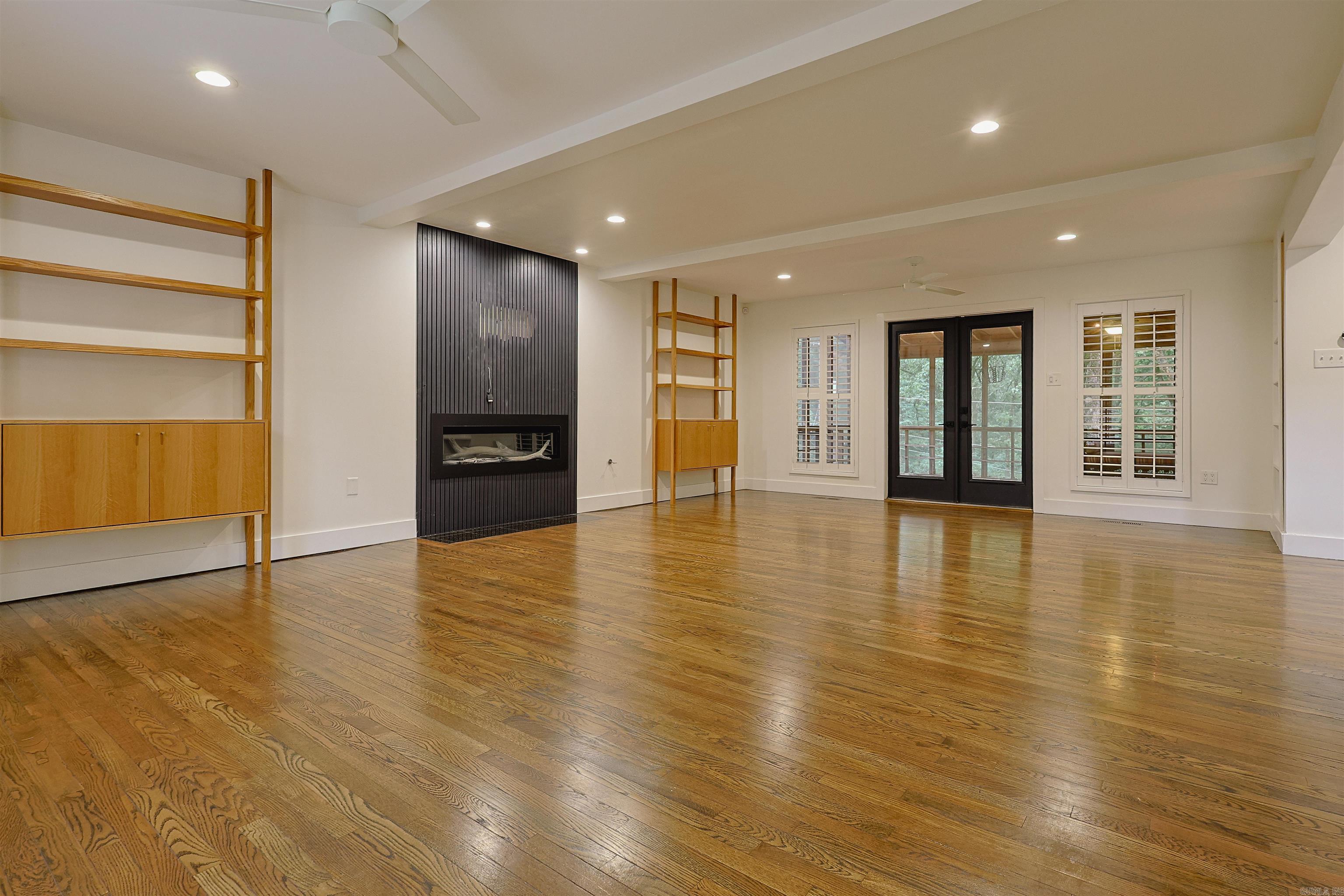 OVERBROOK - Residential