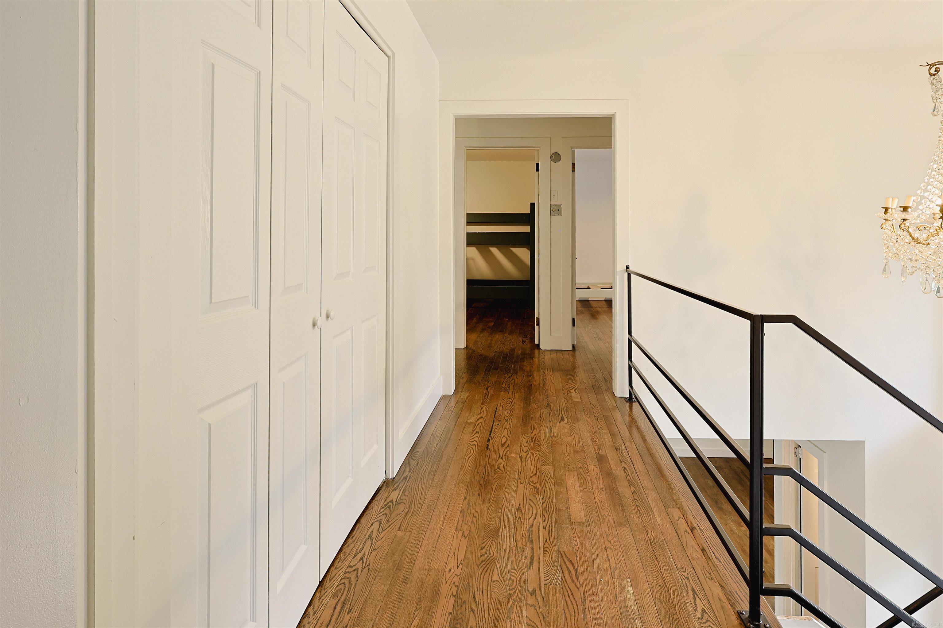 OVERBROOK - Residential