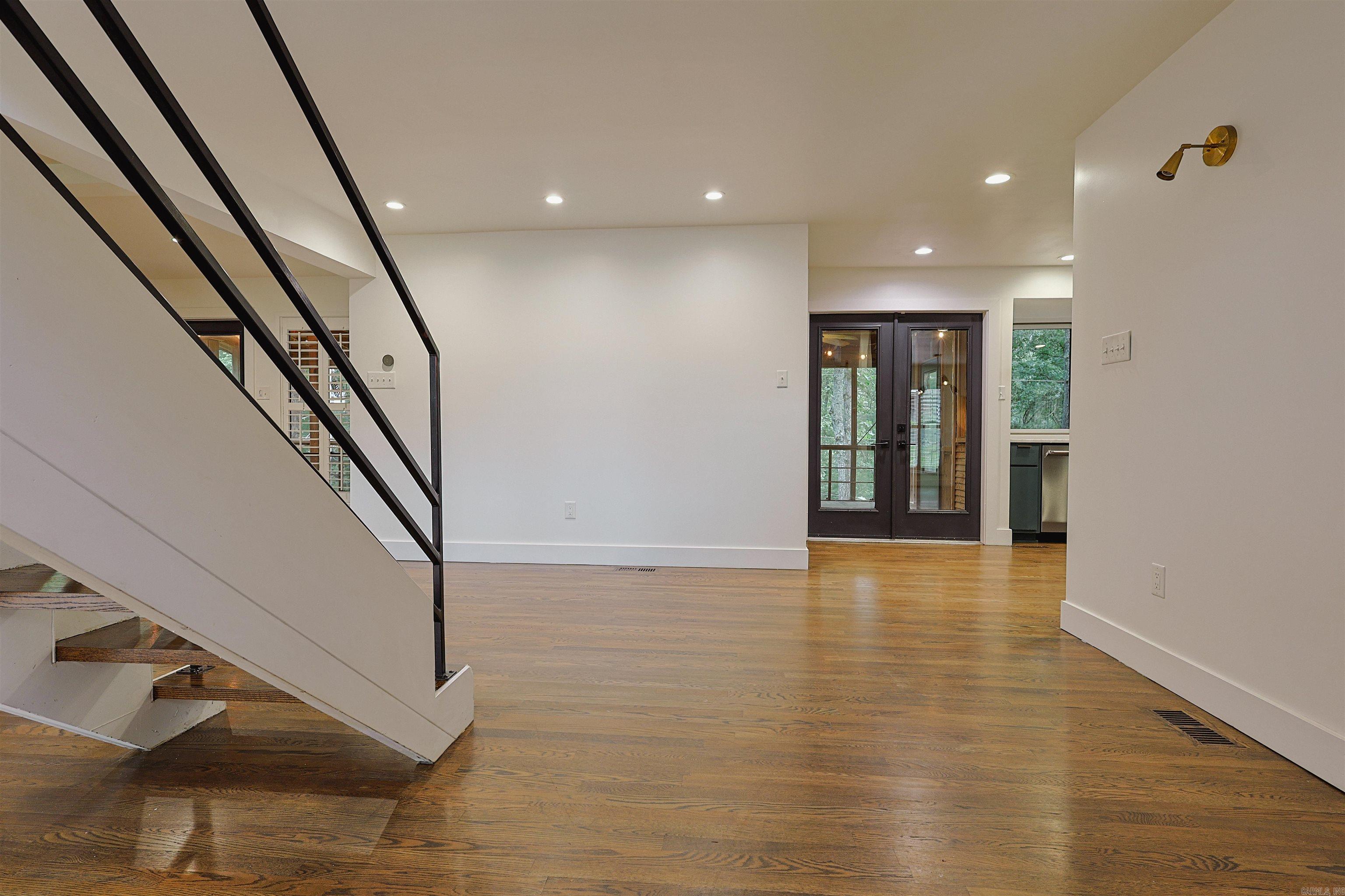 OVERBROOK - Residential