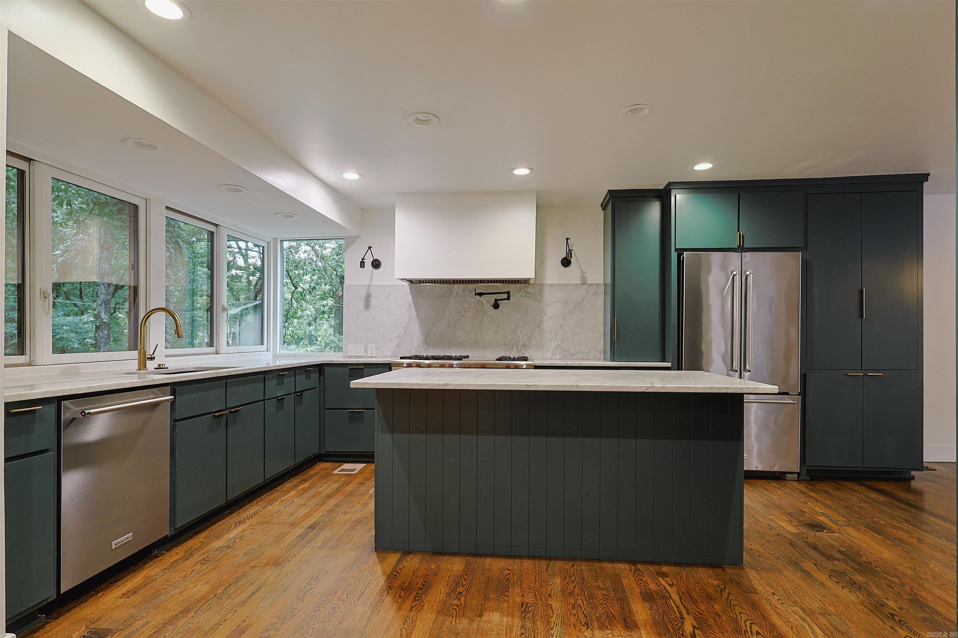 OVERBROOK - Residential