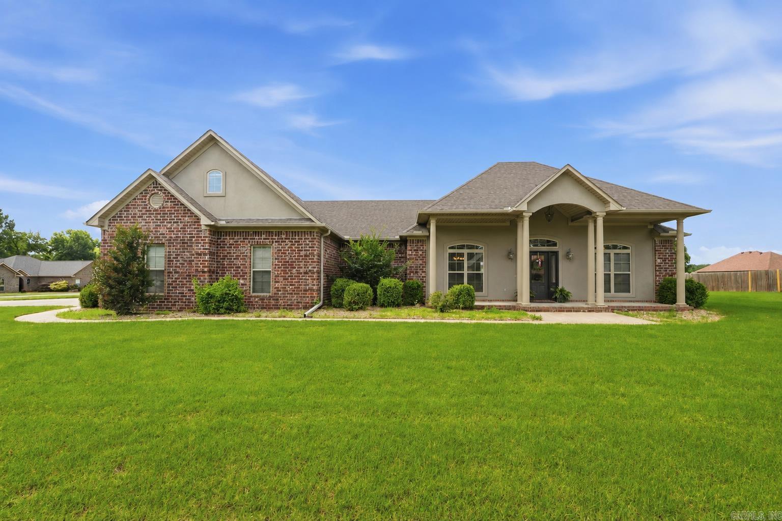 Move-in ready and meticulously cared for, this one-owner all electric home (propane fireplace only) offers a warm, functional layout in the desirable Springhill school district. Featuring a split floor plan with 3 bedrooms downstairs plus a 4th bedroom/bonus room upstairs, there’s room for everyone to spread out. Enjoy the large open kitchen, huge living room with fireplace, beautiful front porch, covered patio, and spacious backyard. The primary suite includes dual closets, Sink and Vanity, a soaking tub, and a separate shower with private access to the back porch — This home is calling your name!